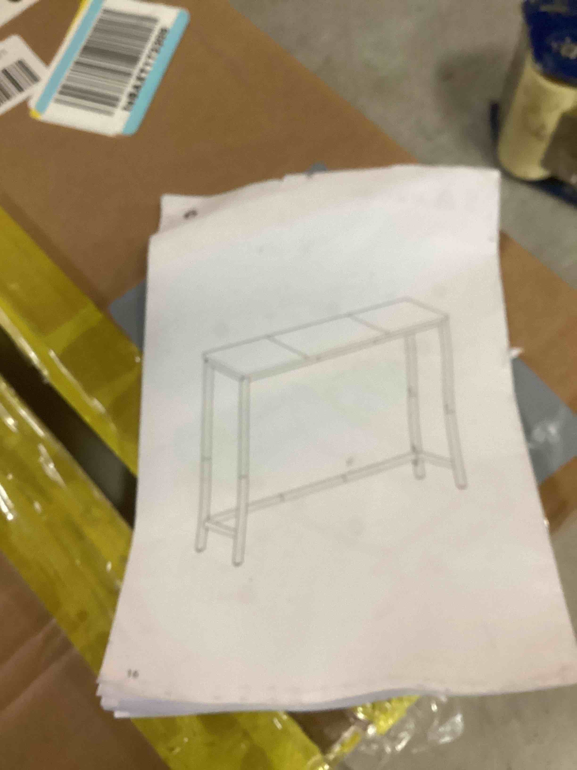 https://s3.amazonaws.com/lotting-images-prod/bidfta/BRN1426645_1738257283512.jpeg