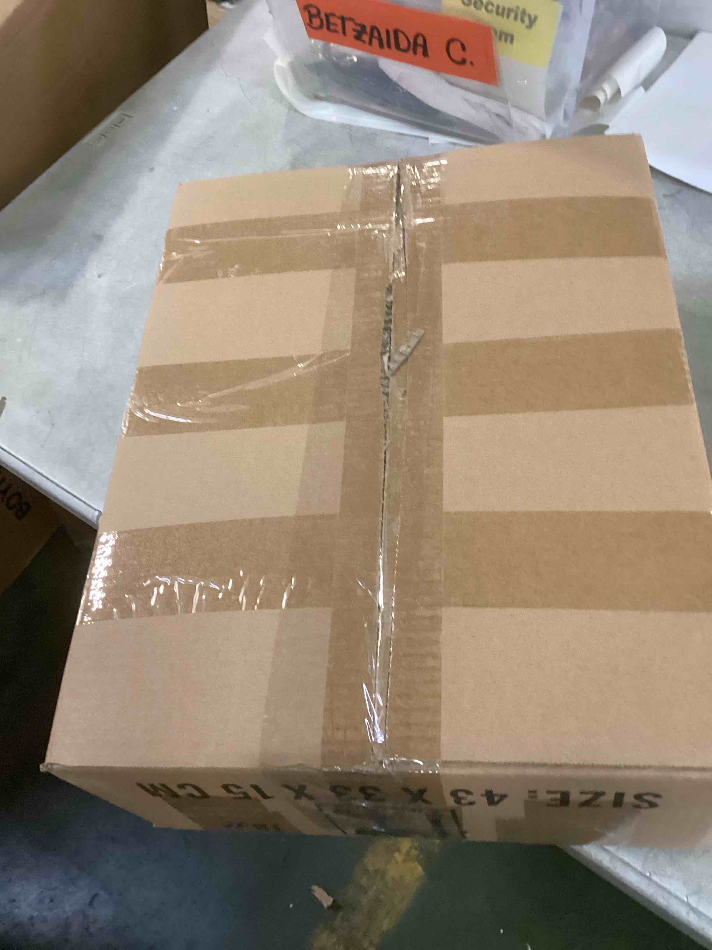 https://s3.amazonaws.com/lotting-images-prod/bidfta/BRN1426670_1738261745458.jpeg
