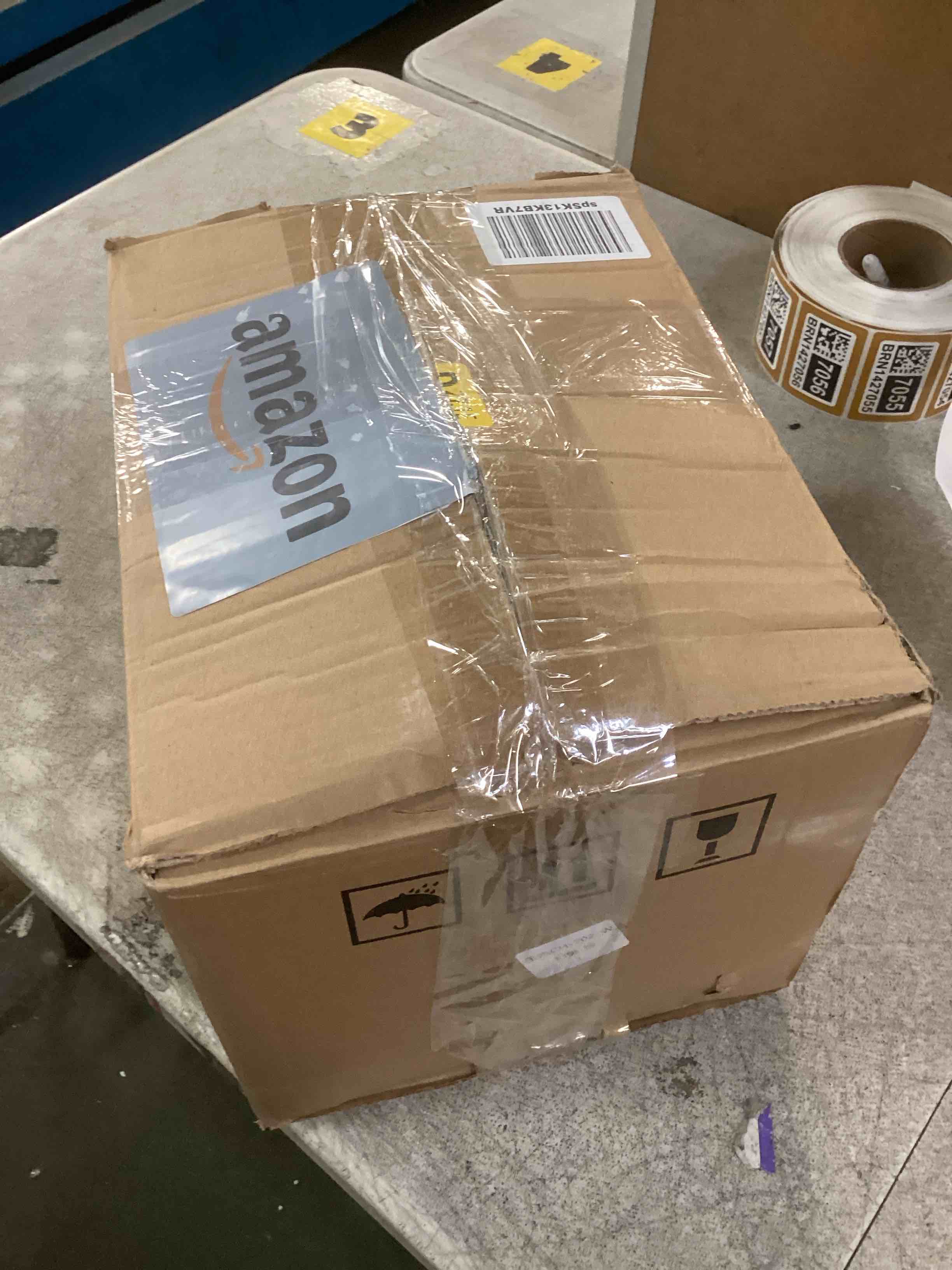 https://s3.amazonaws.com/lotting-images-prod/bidfta/BRN1427035_1738349432002.jpeg