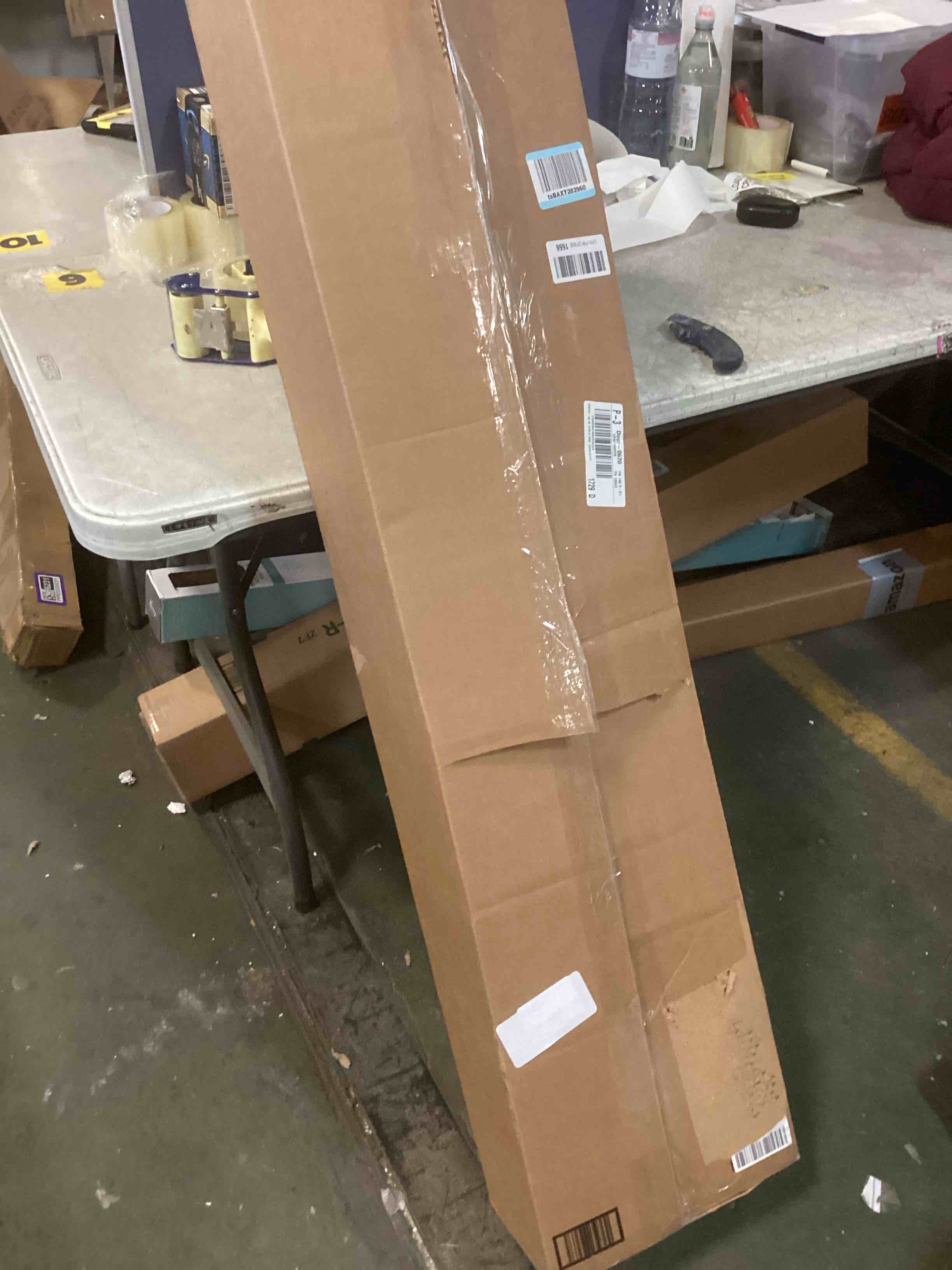 https://s3.amazonaws.com/lotting-images-prod/bidfta/BRN1427693_1739203432136.jpeg