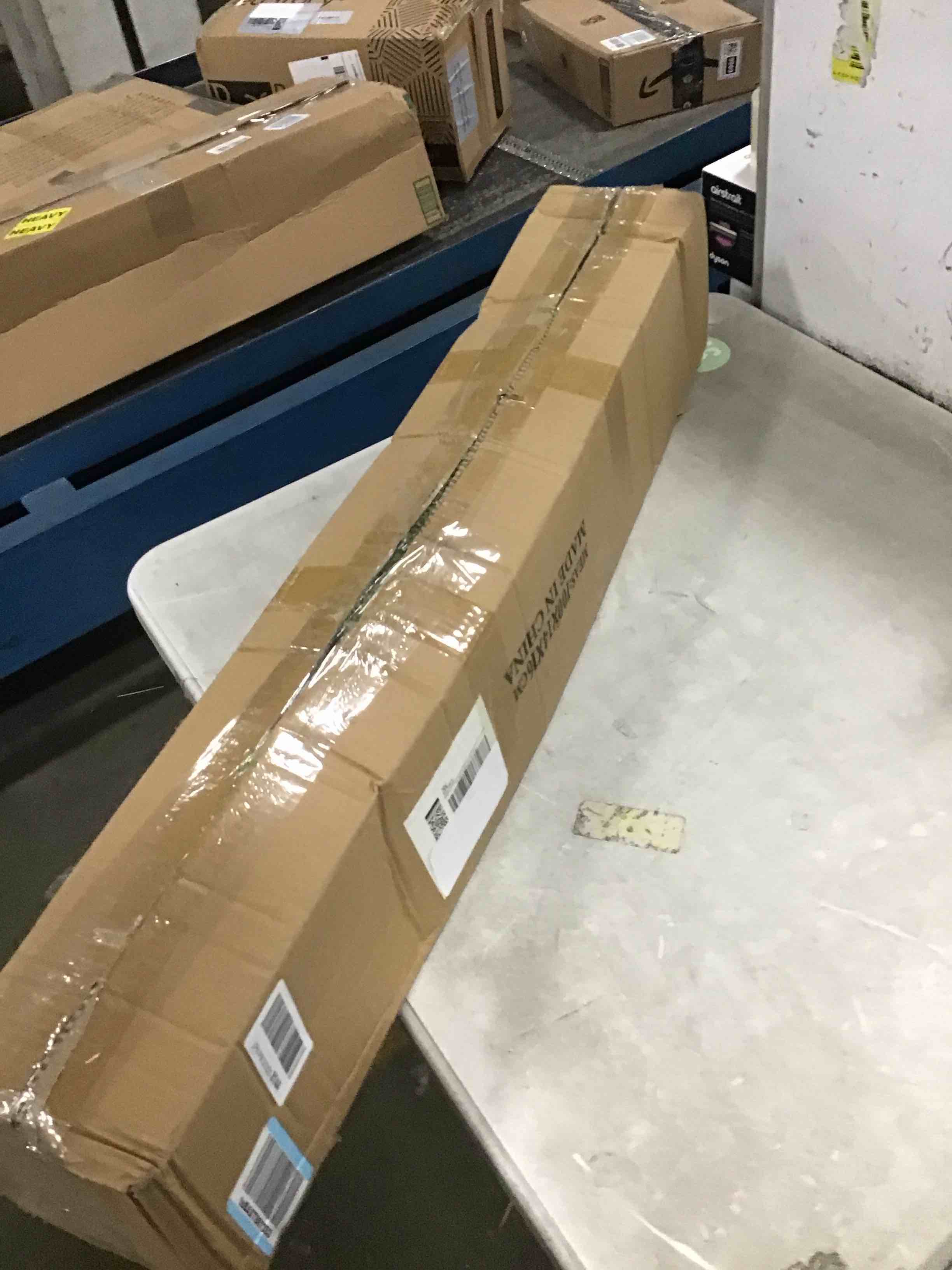 https://s3.amazonaws.com/lotting-images-prod/bidfta/BRN1429676_1737119487564.jpeg