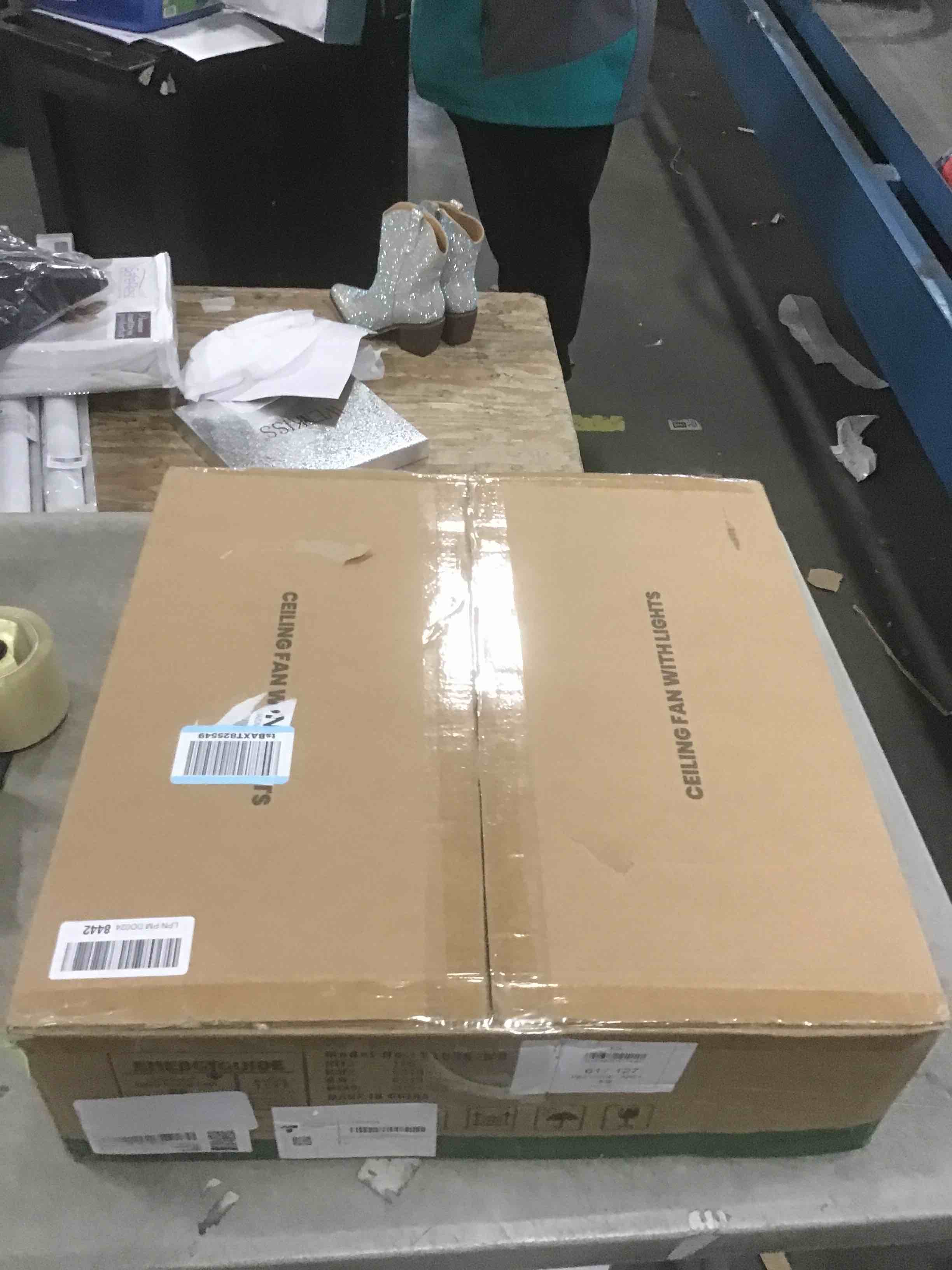 https://s3.amazonaws.com/lotting-images-prod/bidfta/BRN1430720_1737570571967.jpeg
