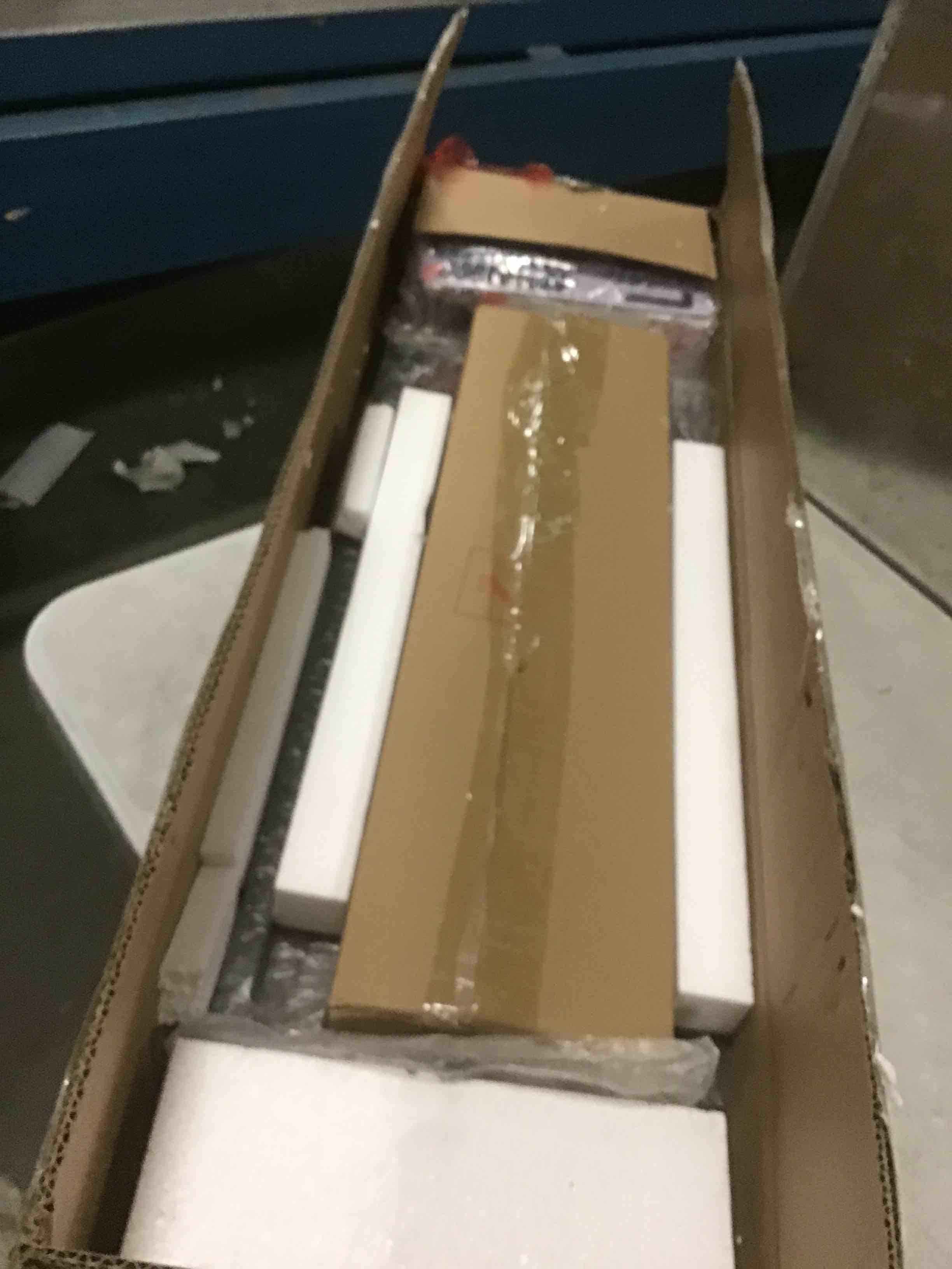 https://s3.amazonaws.com/lotting-images-prod/bidfta/BRN1431030_1737721617547.jpeg