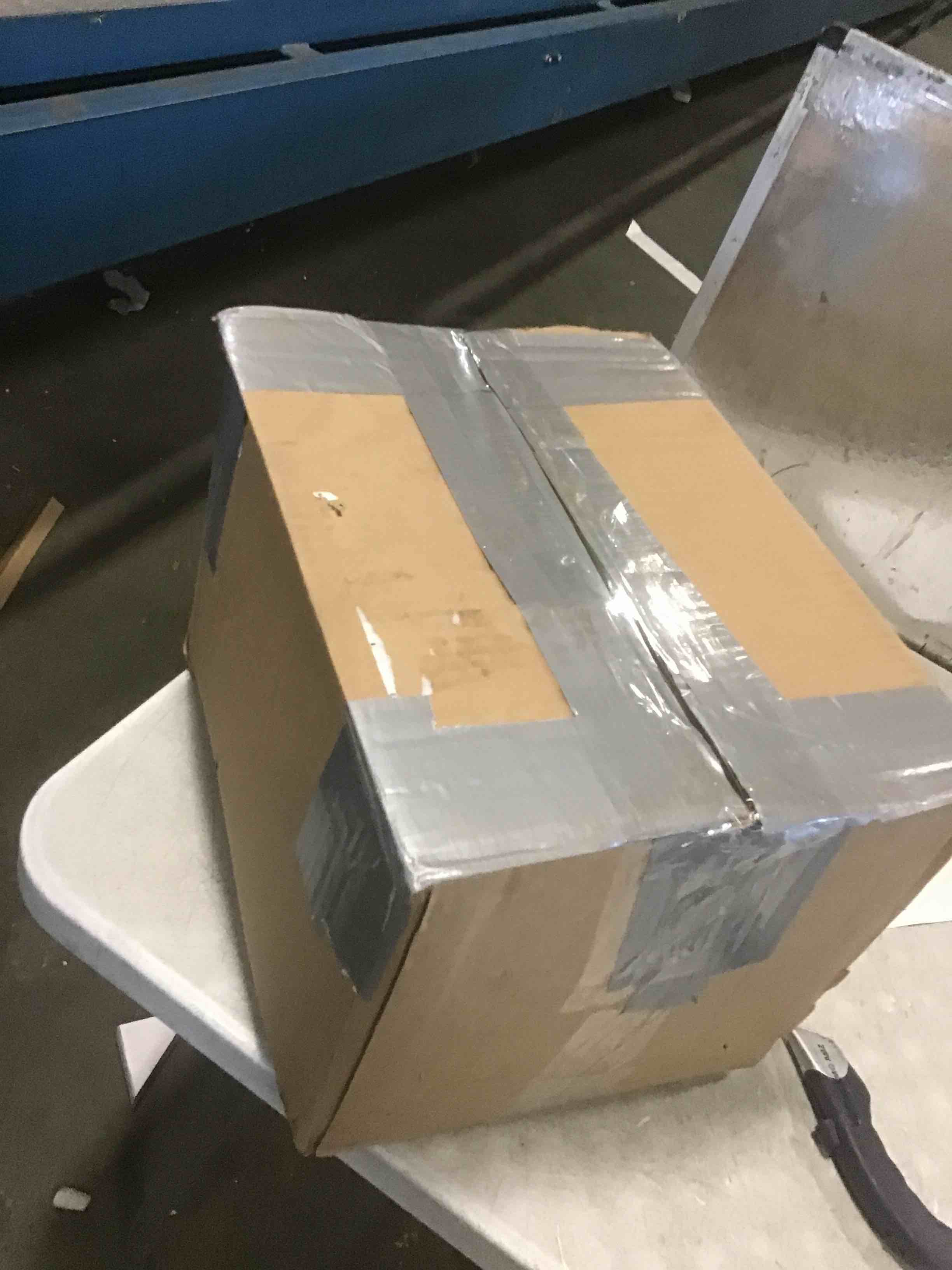 https://s3.amazonaws.com/lotting-images-prod/bidfta/BRN1431127_1737732844679.jpeg