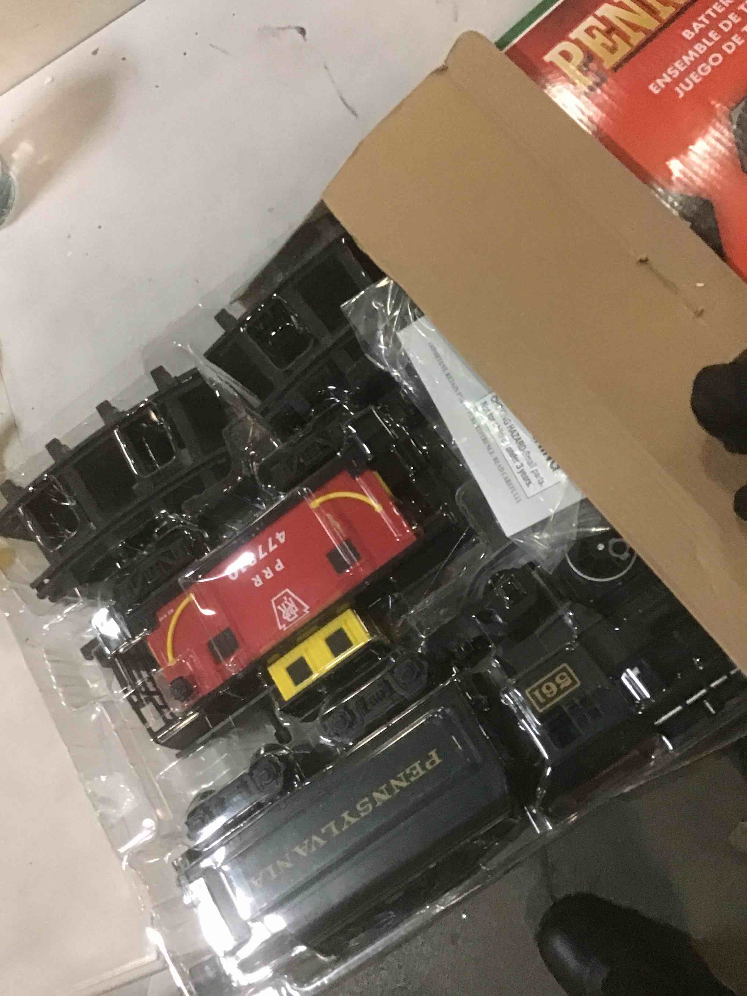 https://s3.amazonaws.com/lotting-images-prod/bidfta/BRN1431285_1737991823999.jpeg