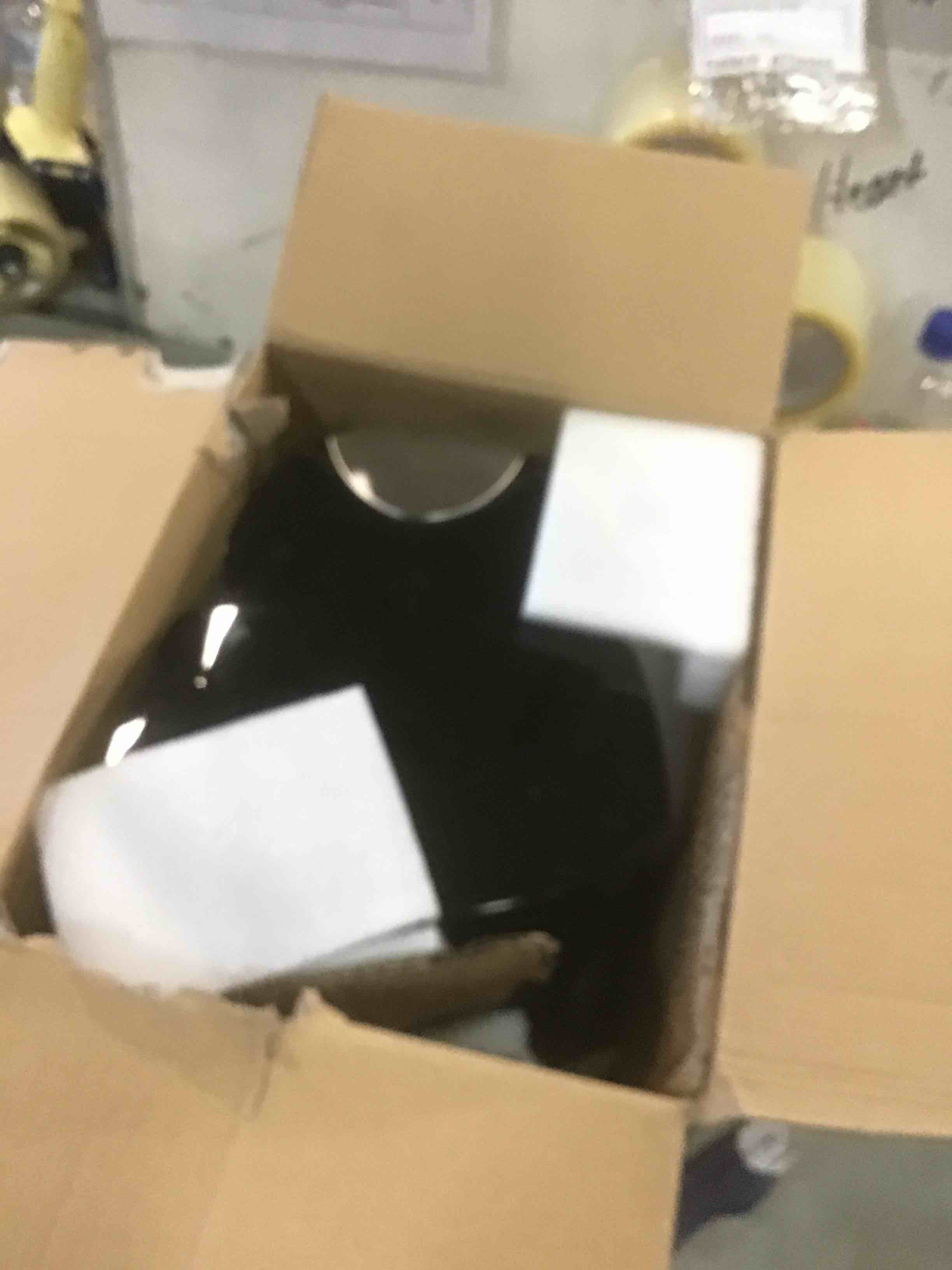 https://s3.amazonaws.com/lotting-images-prod/bidfta/BRN1431912_1738170888399.jpeg