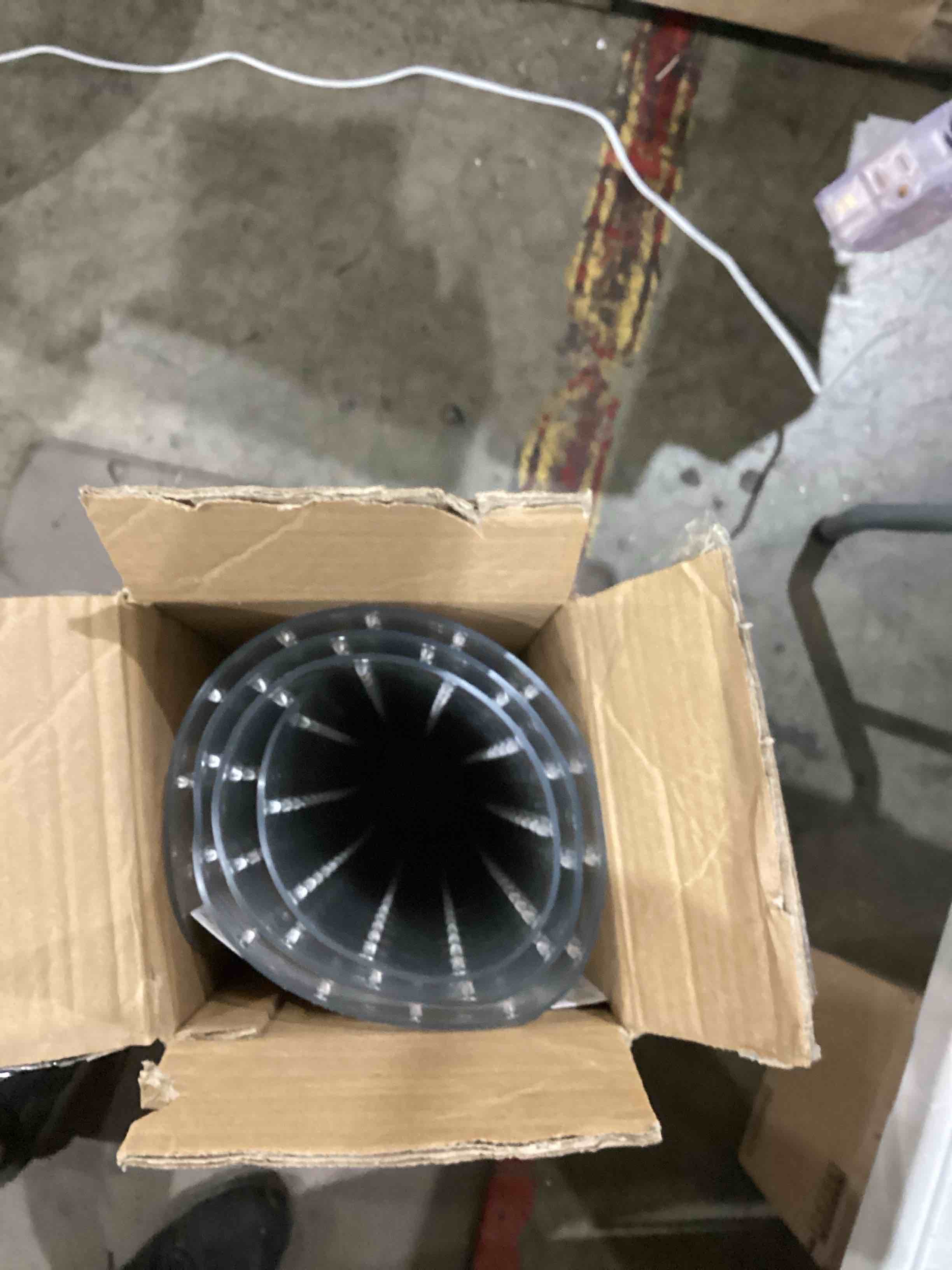 https://s3.amazonaws.com/lotting-images-prod/bidfta/BRN1438155_1753183215629.jpeg