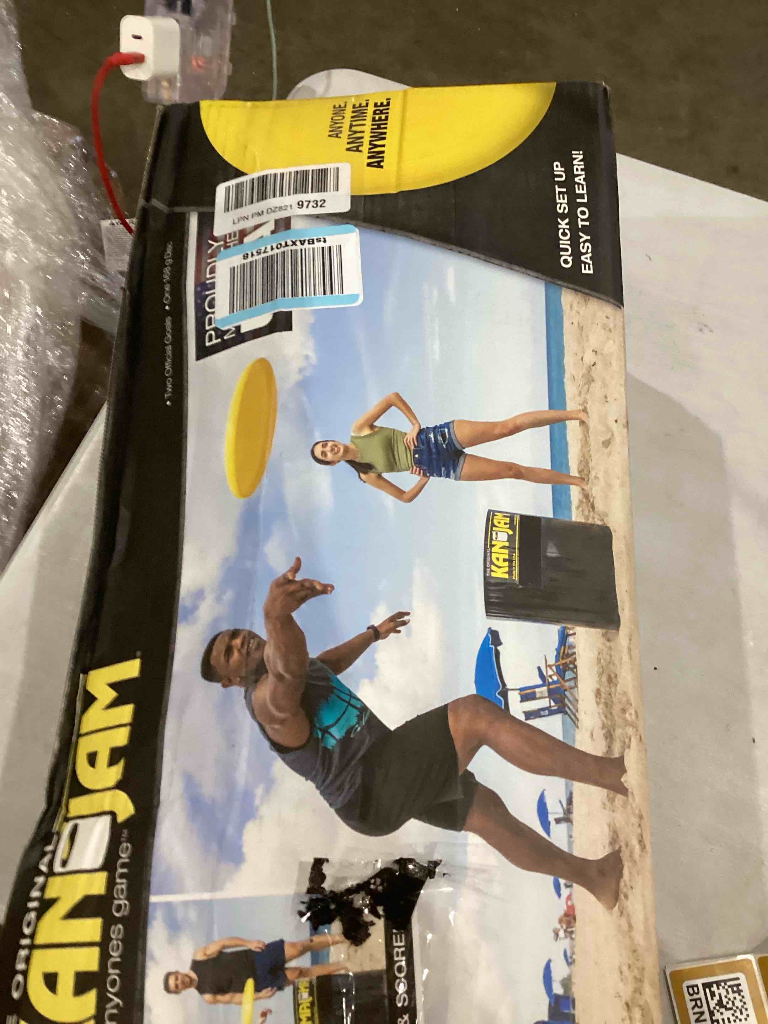 https://s3.amazonaws.com/lotting-images-prod/bidfta/BRN1438265_1753372039612.jpeg