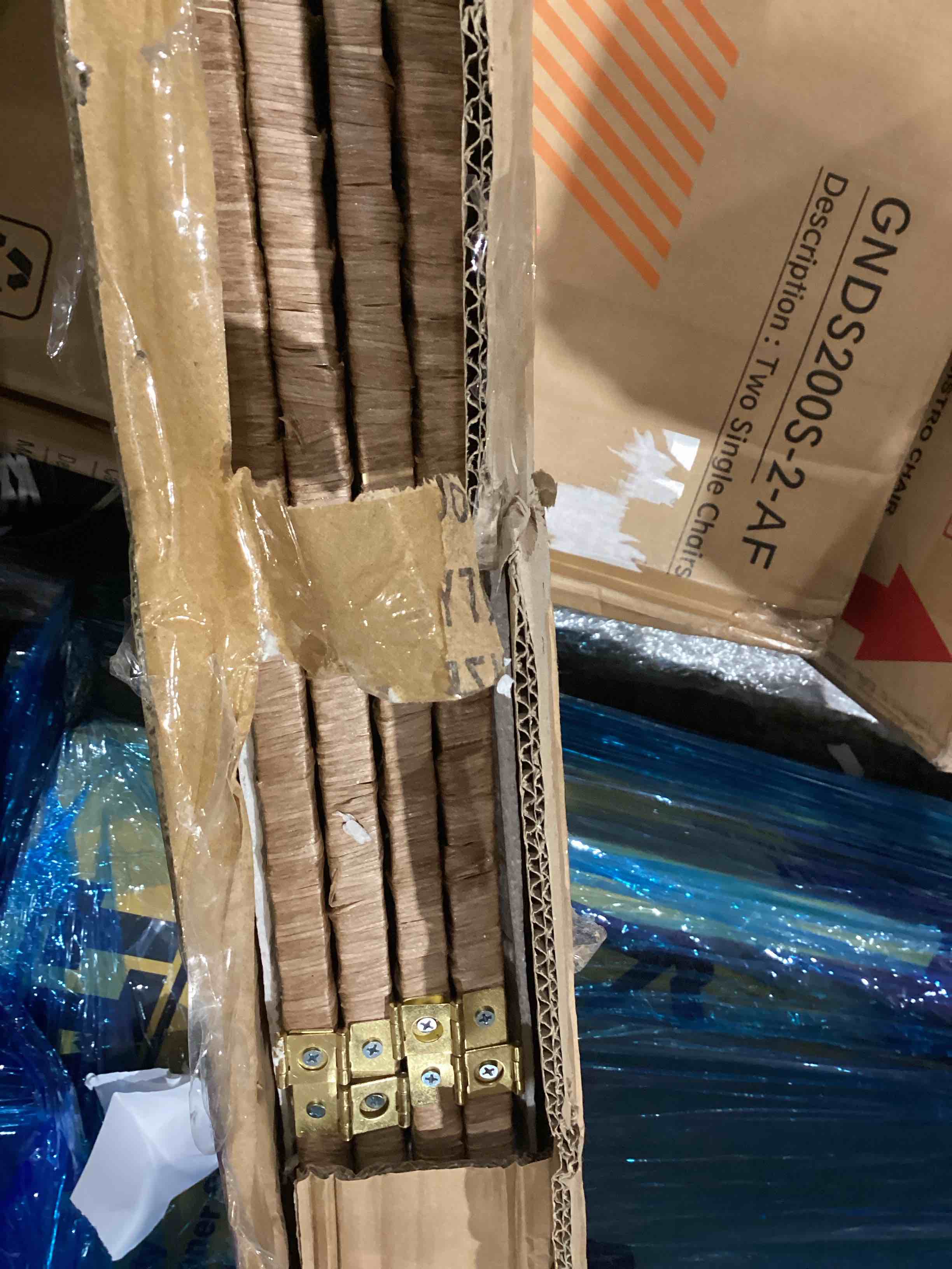 https://s3.amazonaws.com/lotting-images-prod/bidfta/BRN1438700_1753464079301.jpeg