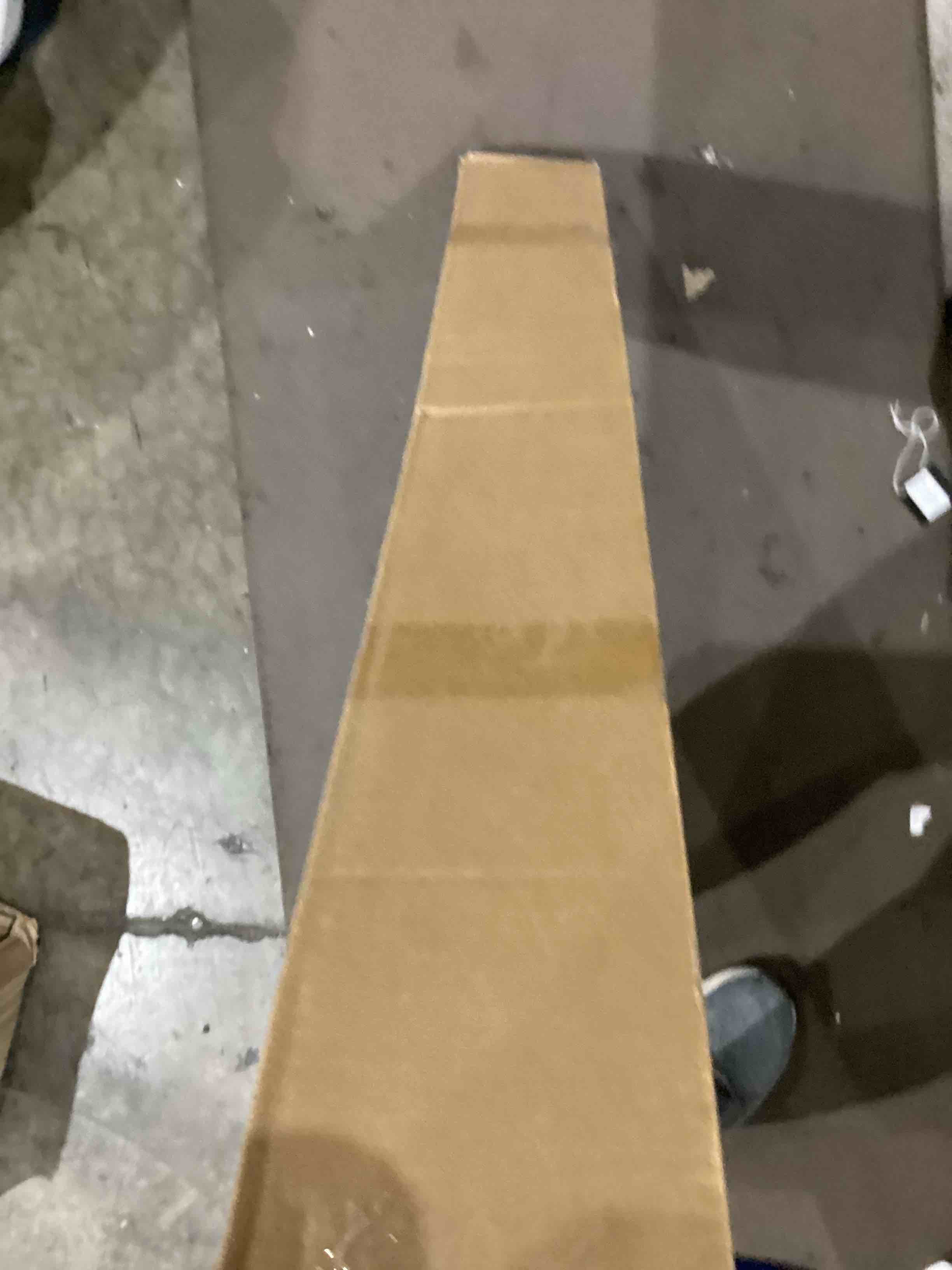 https://s3.amazonaws.com/lotting-images-prod/bidfta/BRN1439005_1753730342038.jpeg