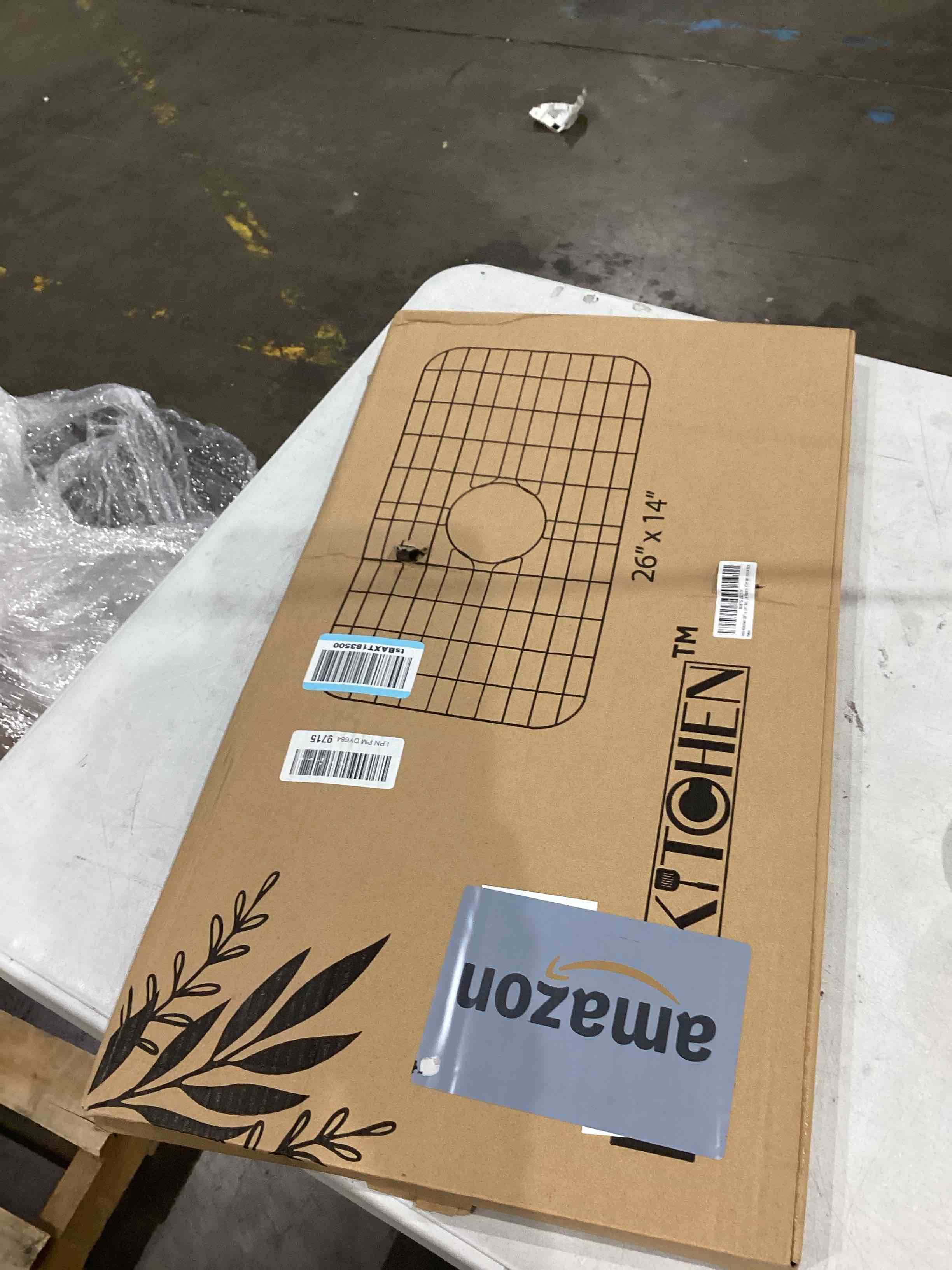 https://s3.amazonaws.com/lotting-images-prod/bidfta/BRN1439083_1753811222489.jpeg