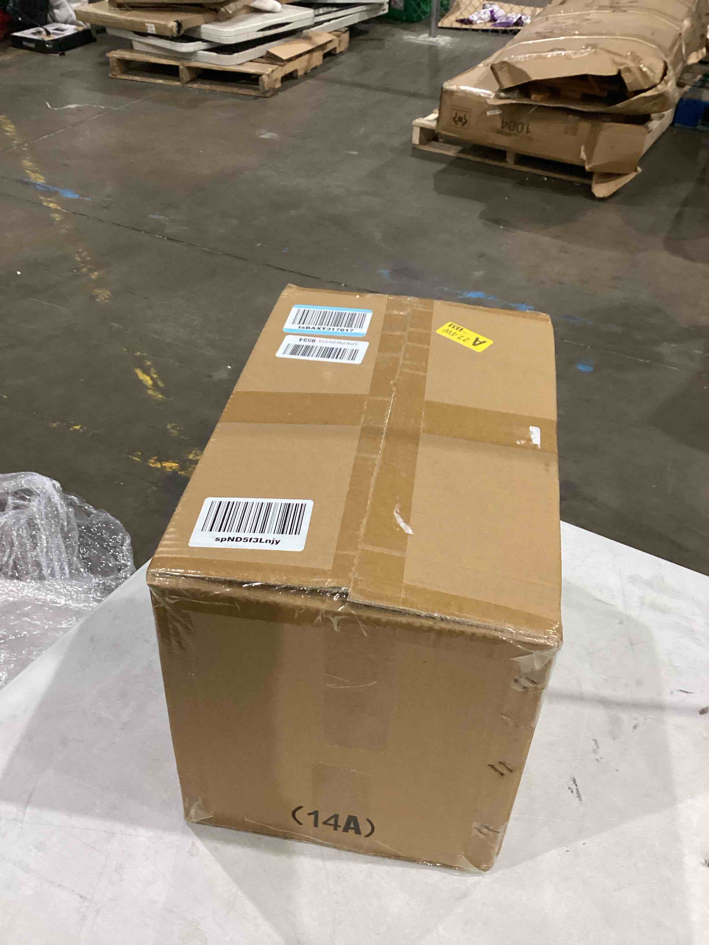 https://s3.amazonaws.com/lotting-images-prod/bidfta/BRN1439084_1753811335957.jpeg