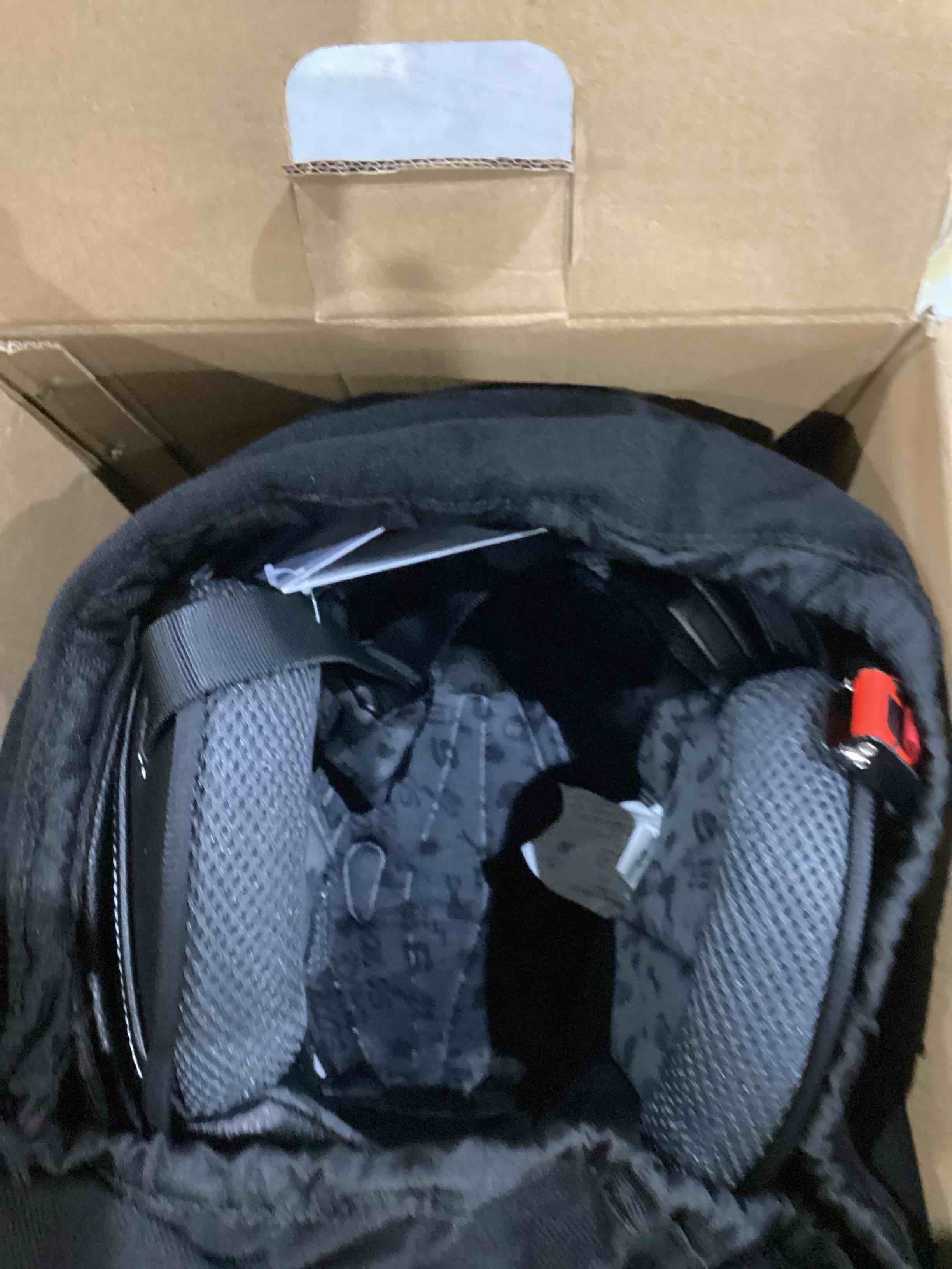 https://s3.amazonaws.com/lotting-images-prod/bidfta/BRN1439159_1753802562600.jpeg