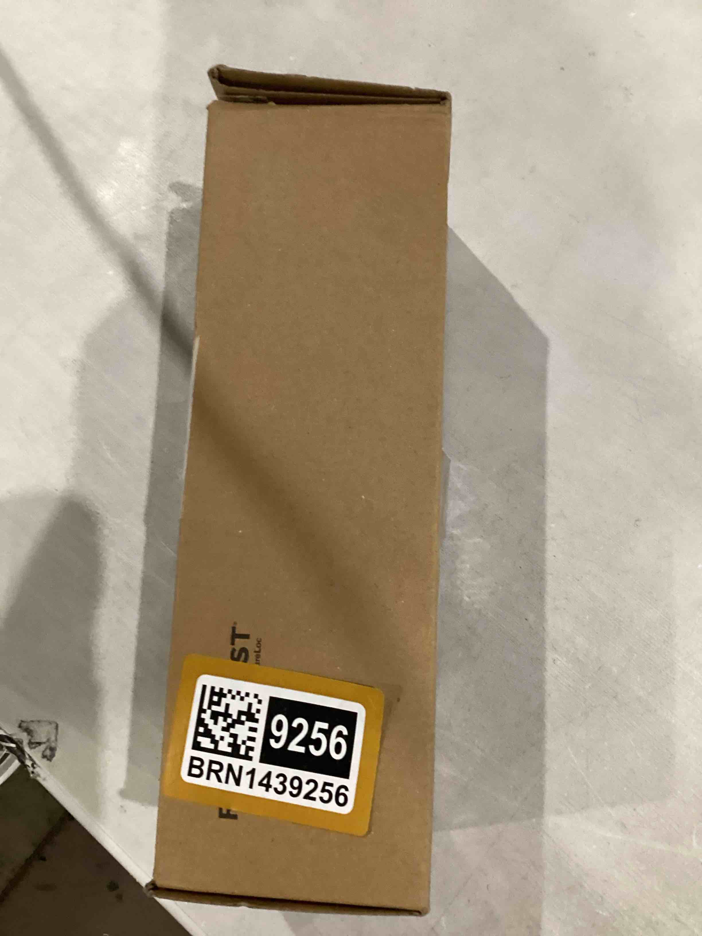 https://s3.amazonaws.com/lotting-images-prod/bidfta/BRN1439256_1753890754551.jpeg