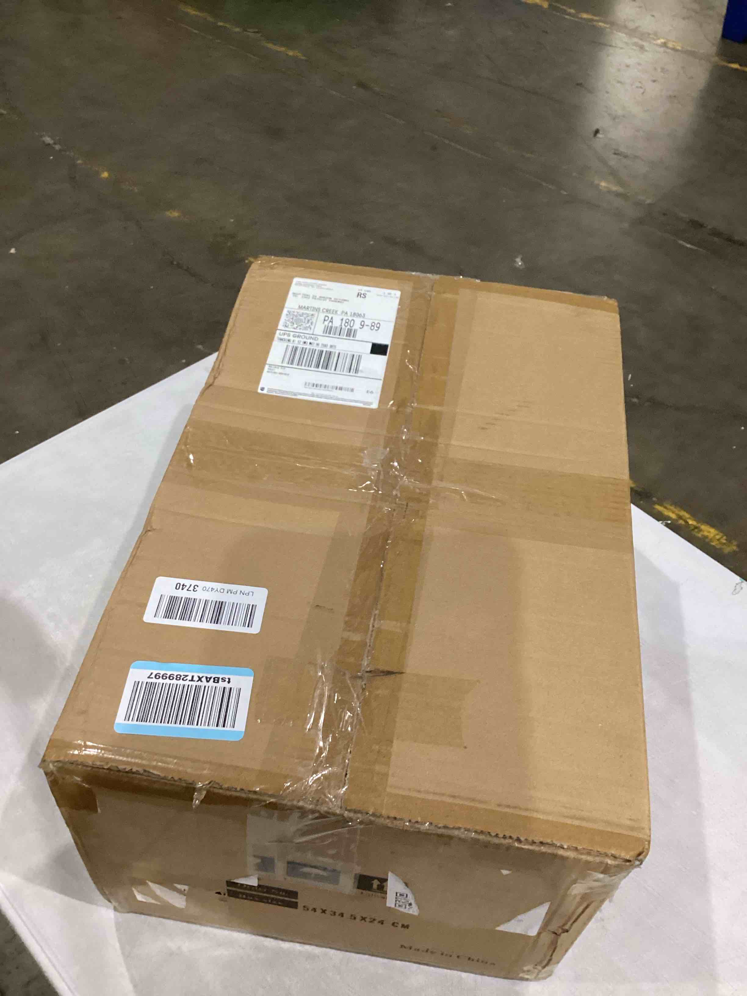 https://s3.amazonaws.com/lotting-images-prod/bidfta/BRN1439311_1753976470322.jpeg