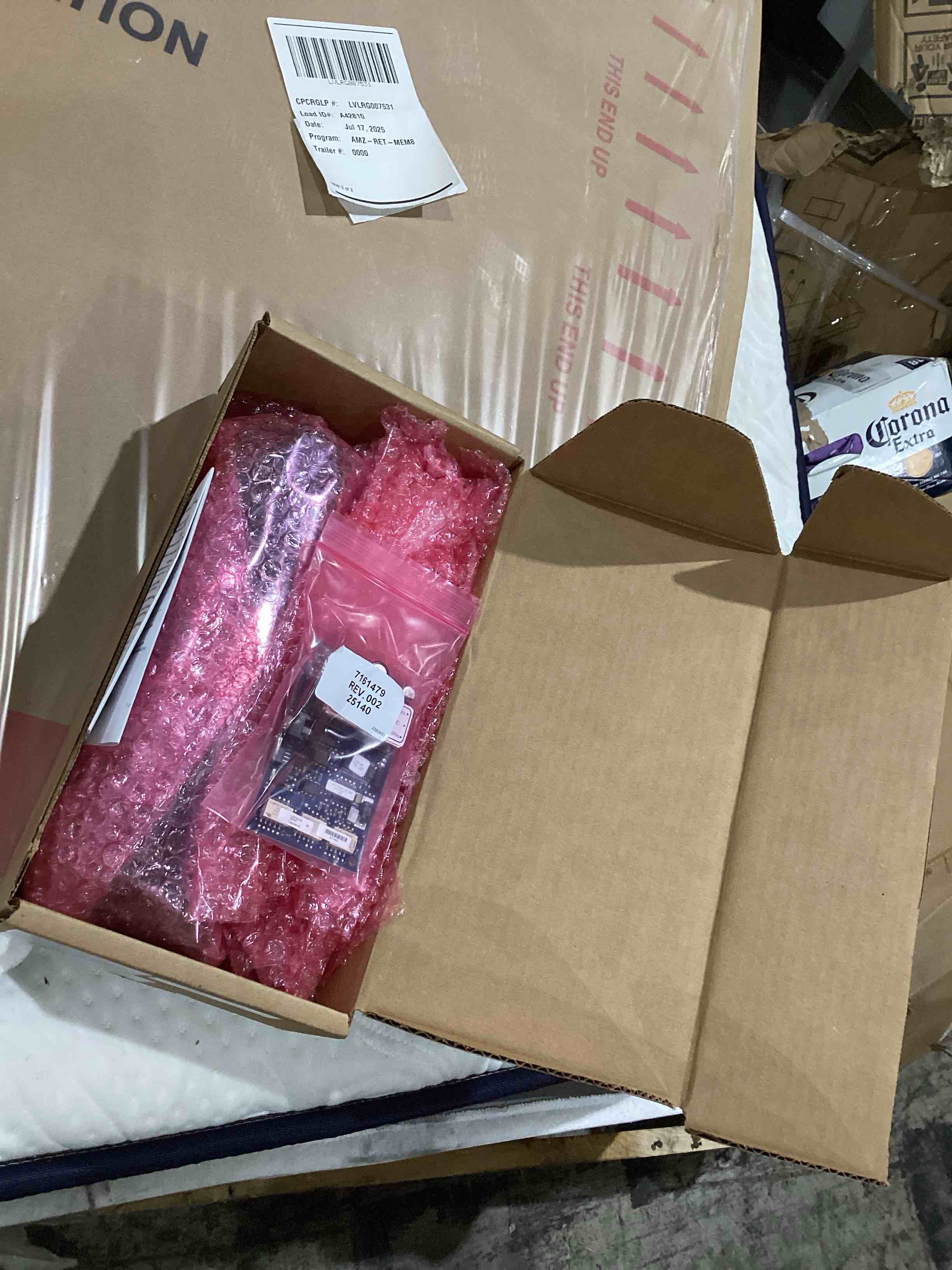 https://s3.amazonaws.com/lotting-images-prod/bidfta/BRN1439530_1754486941692.jpeg