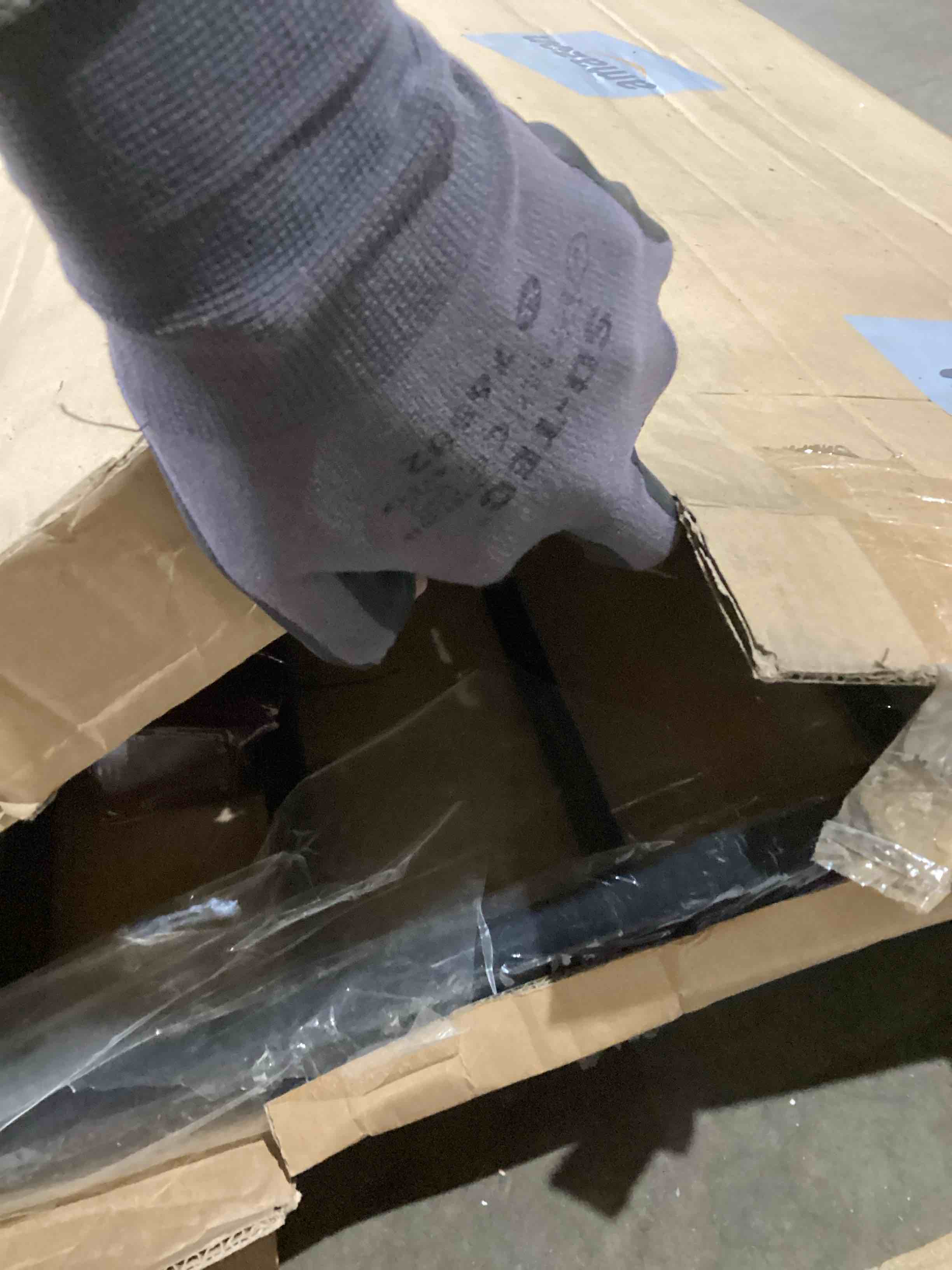 https://s3.amazonaws.com/lotting-images-prod/bidfta/BRN1439563_1754498909295.jpeg