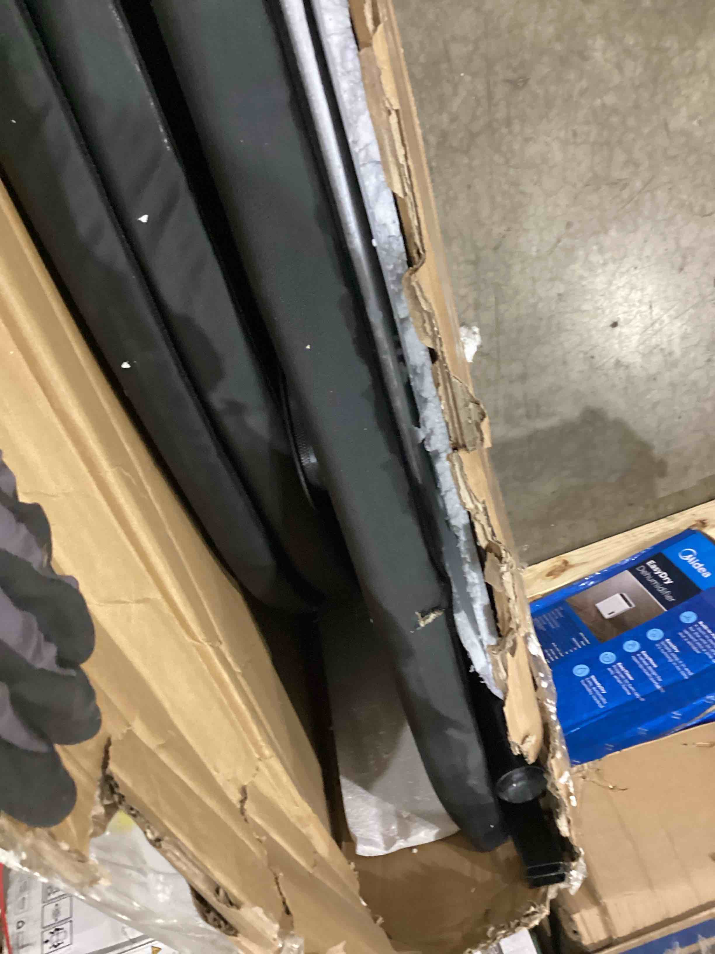 https://s3.amazonaws.com/lotting-images-prod/bidfta/BRN1439584_1754507358544.jpeg