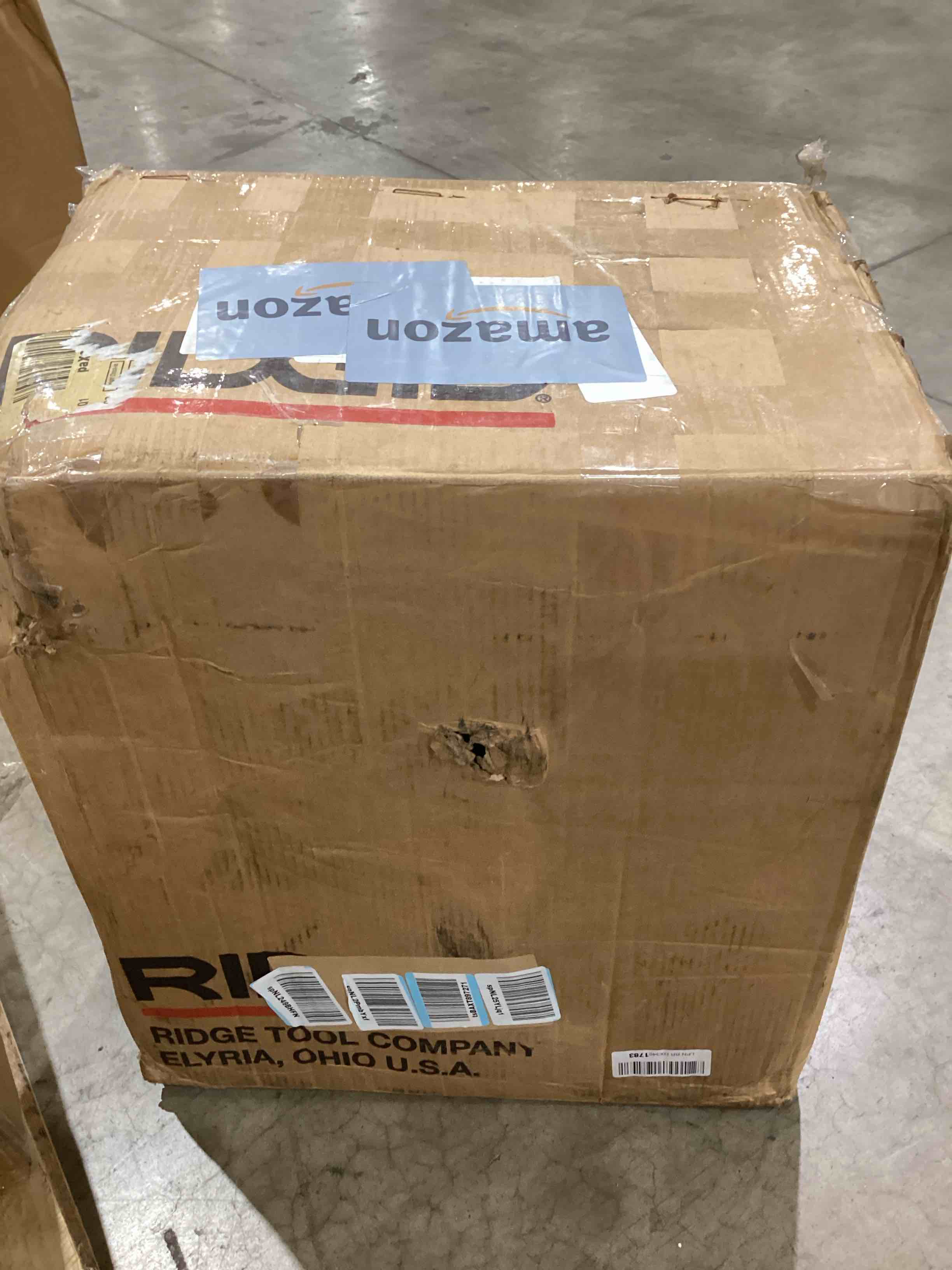 https://s3.amazonaws.com/lotting-images-prod/bidfta/BRN1439656_1754577649436.jpeg