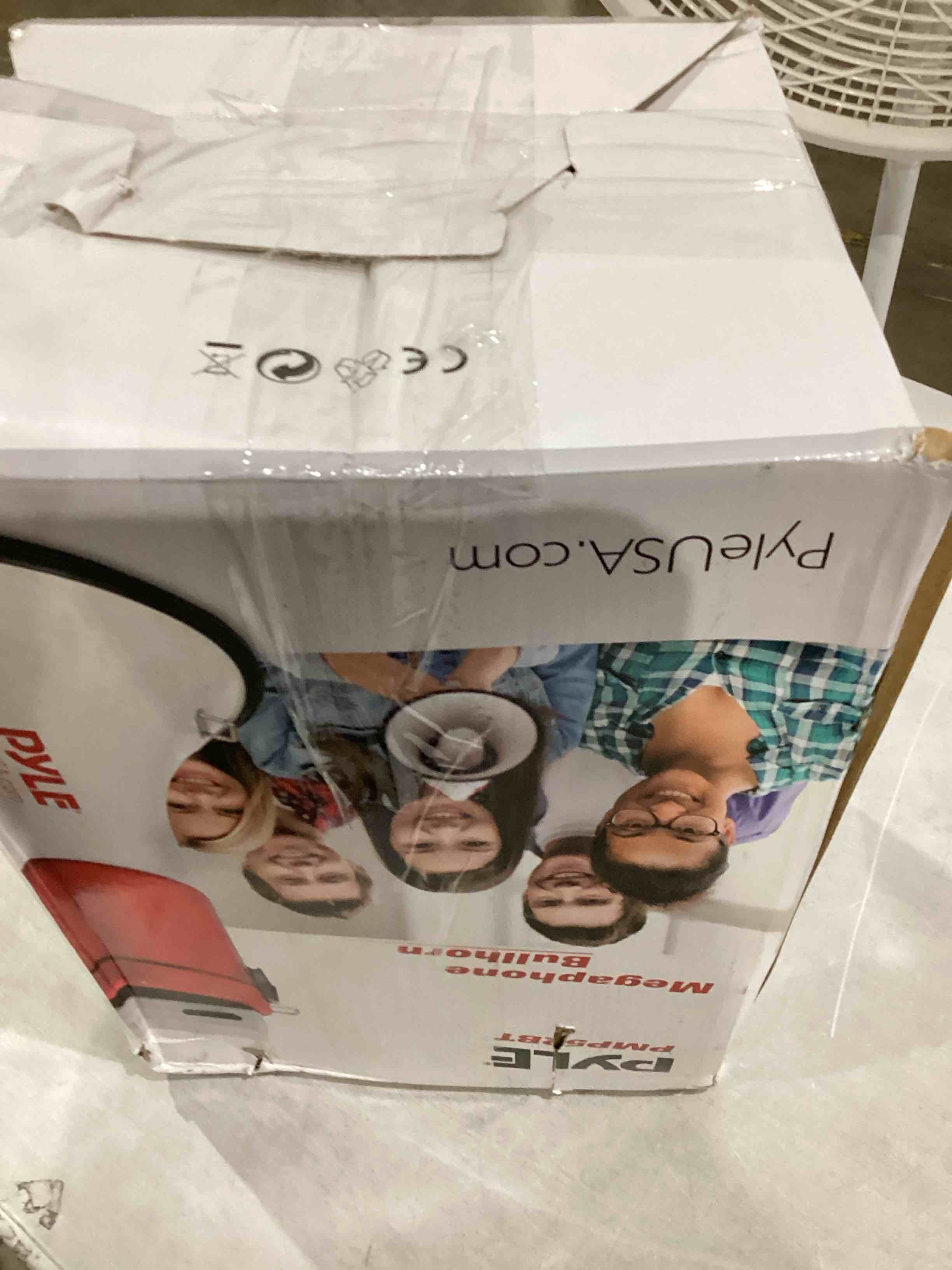 https://s3.amazonaws.com/lotting-images-prod/bidfta/BRN1439689_1754583140808.jpeg