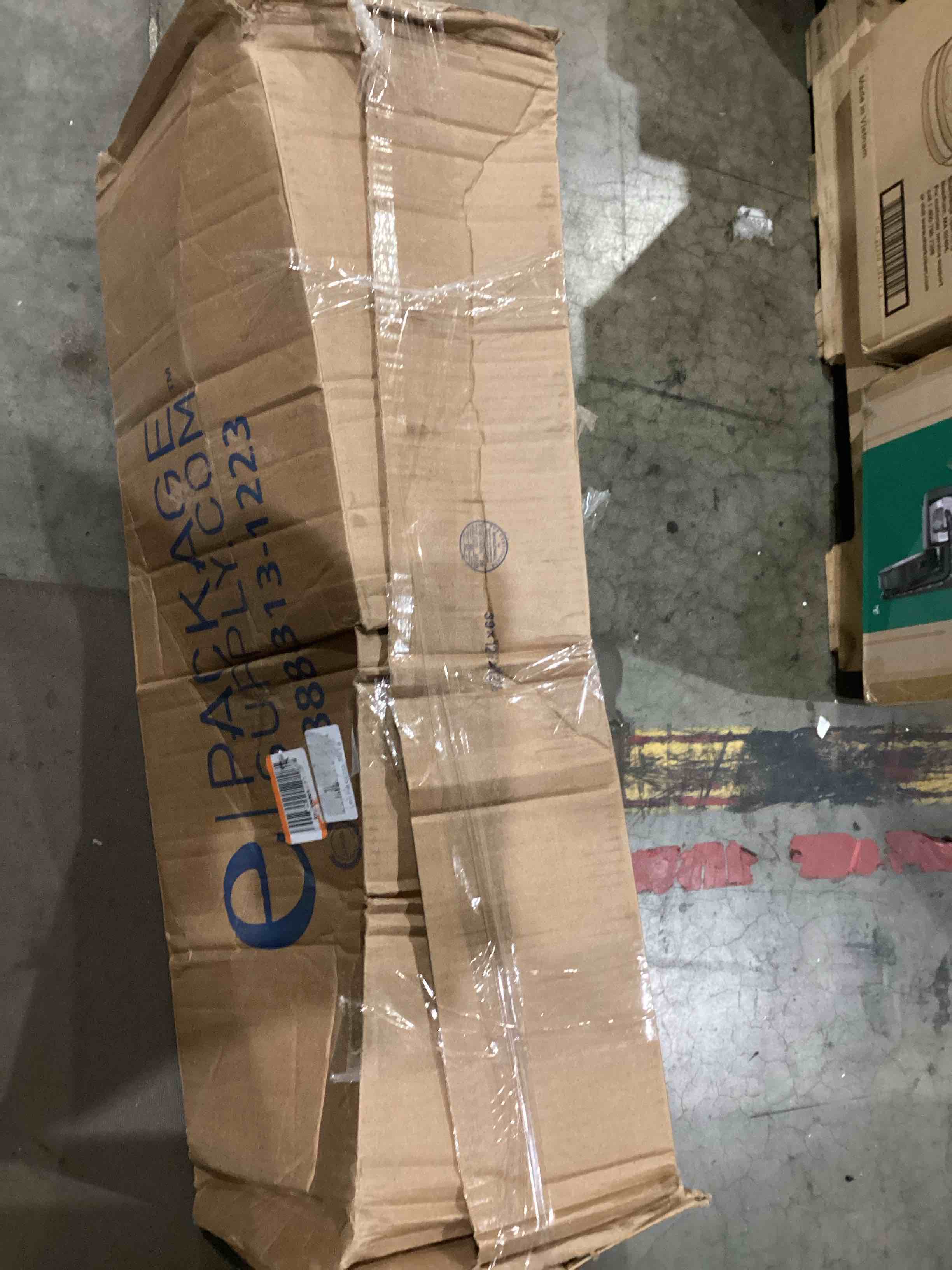 https://s3.amazonaws.com/lotting-images-prod/bidfta/BRN1439938_1754913667171.jpeg