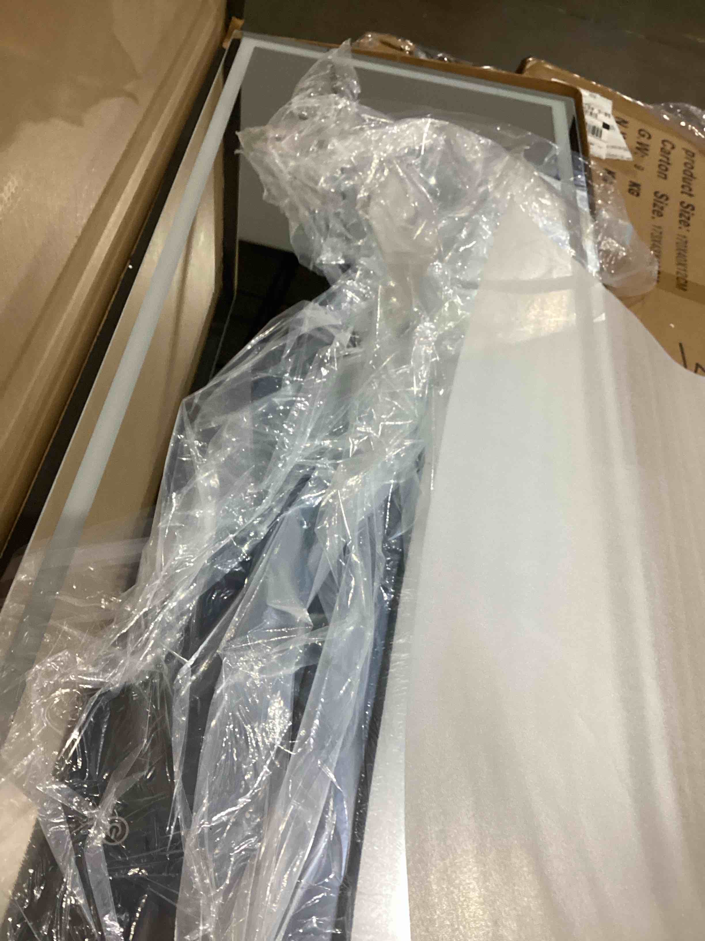 https://s3.amazonaws.com/lotting-images-prod/bidfta/BRN1439969_1754920351704.jpeg