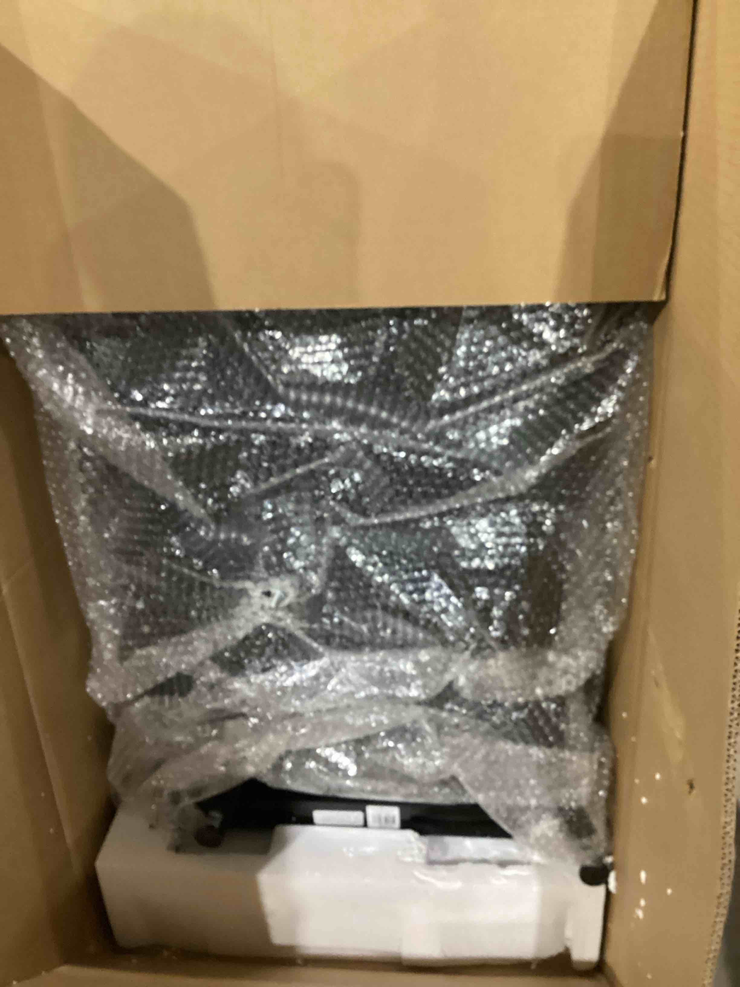 https://s3.amazonaws.com/lotting-images-prod/bidfta/BRN1439985_1754924900311.jpeg