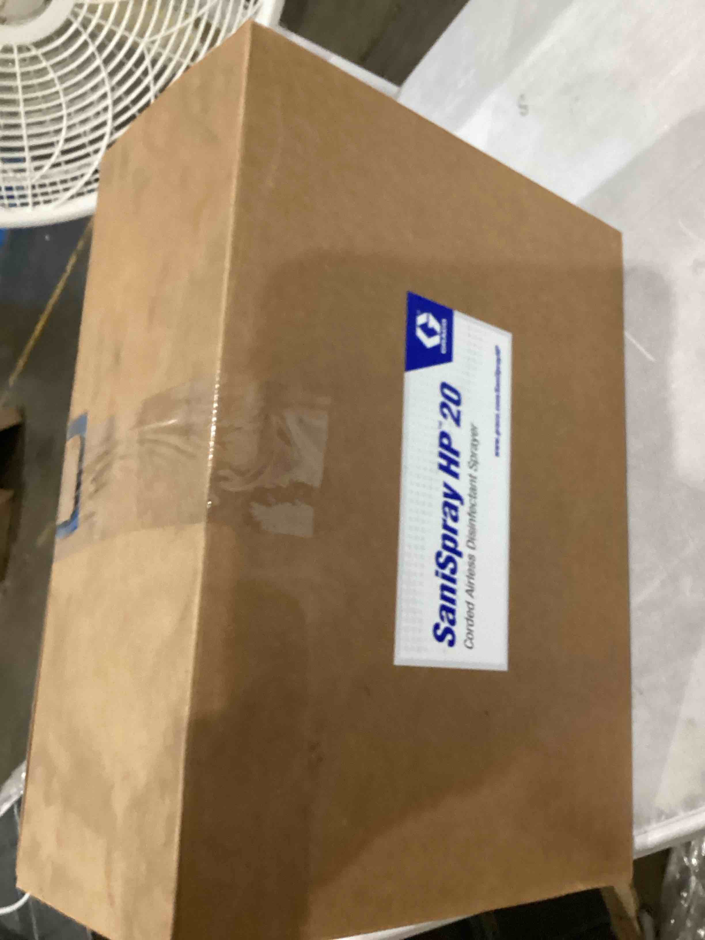 https://s3.amazonaws.com/lotting-images-prod/bidfta/BRN1440060_1754930990892.jpeg