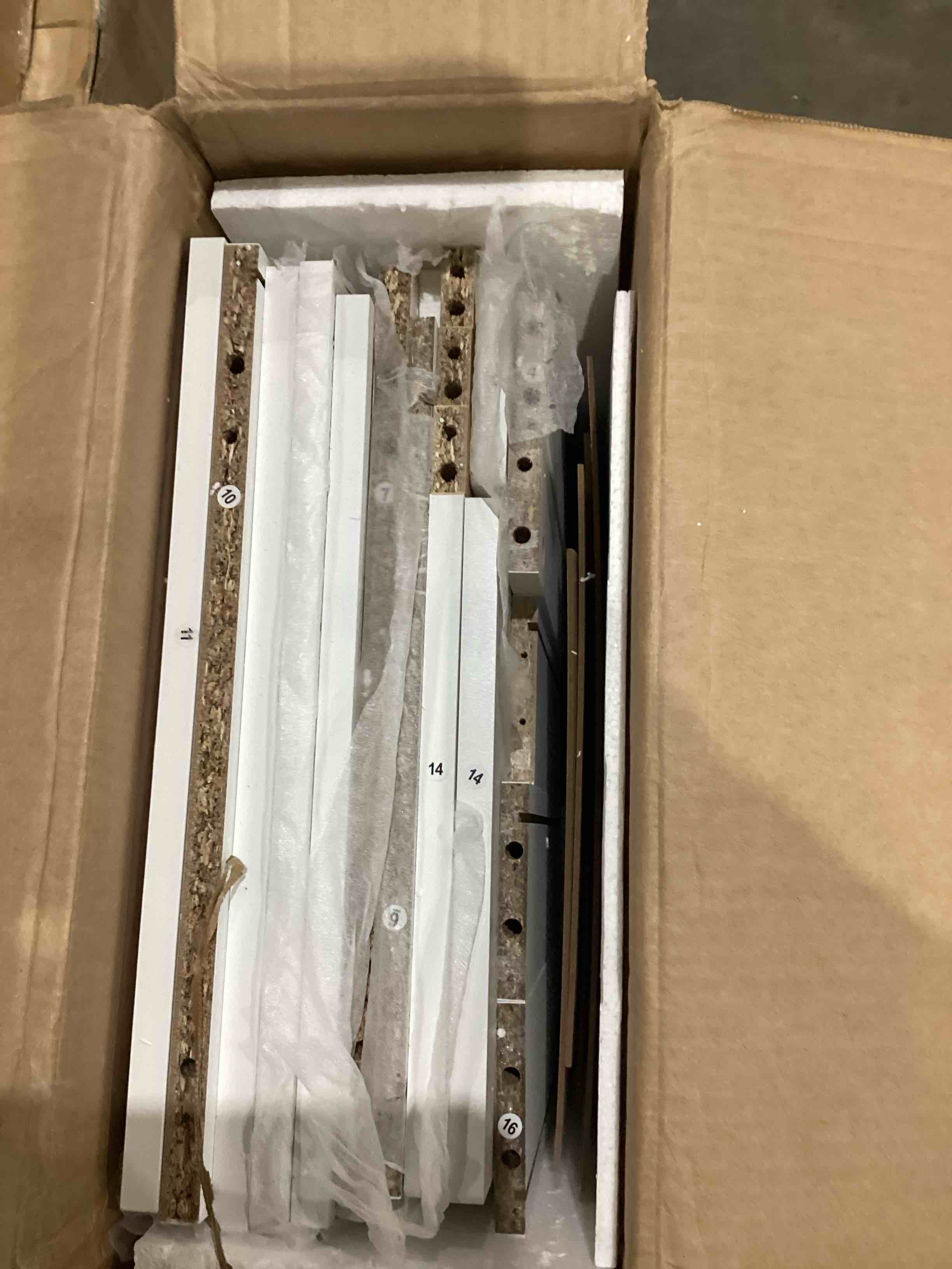 https://s3.amazonaws.com/lotting-images-prod/bidfta/BRN1440264_1755091900679.jpeg