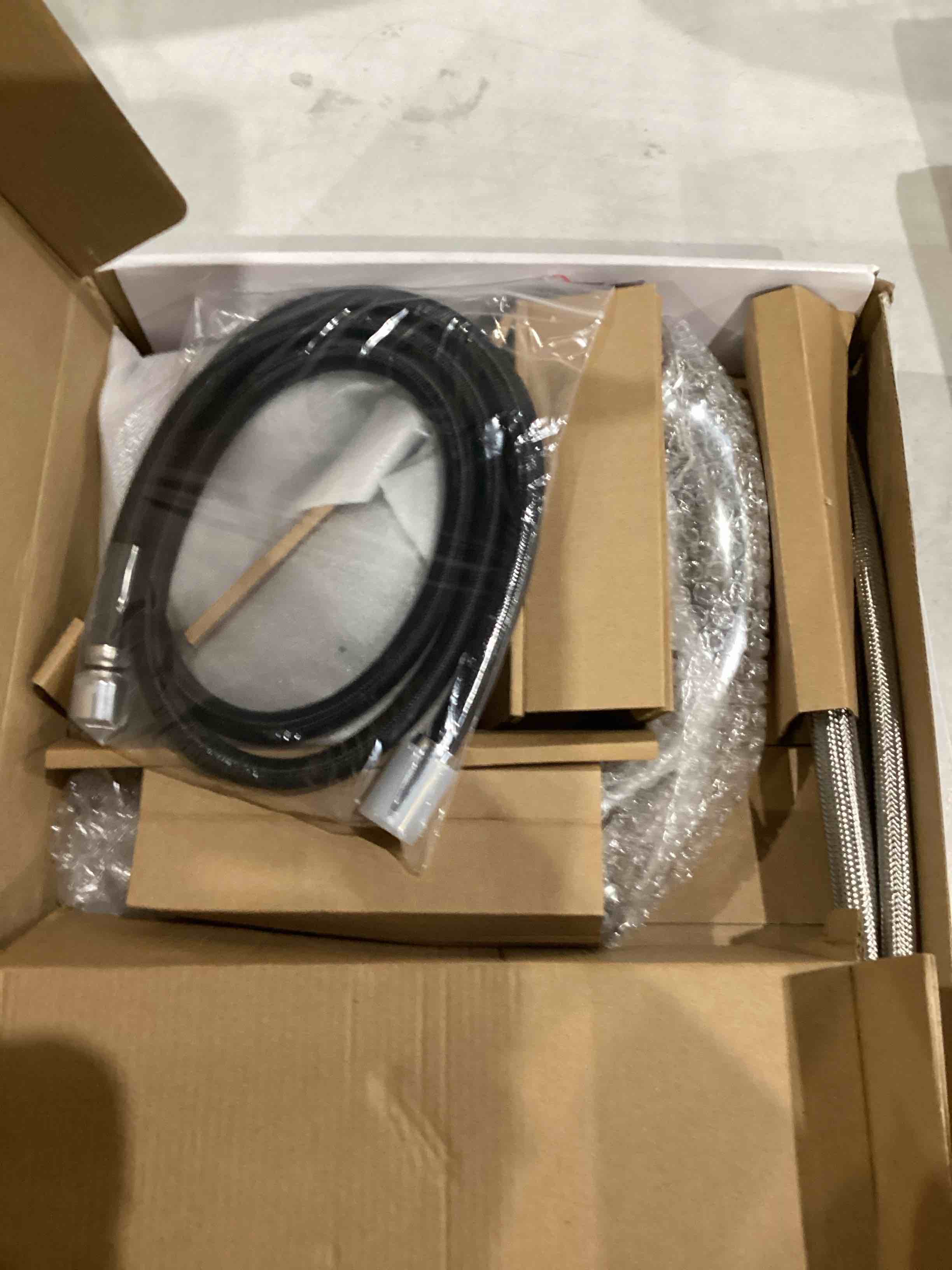 https://s3.amazonaws.com/lotting-images-prod/bidfta/BRN1440285_1755103059070.jpeg