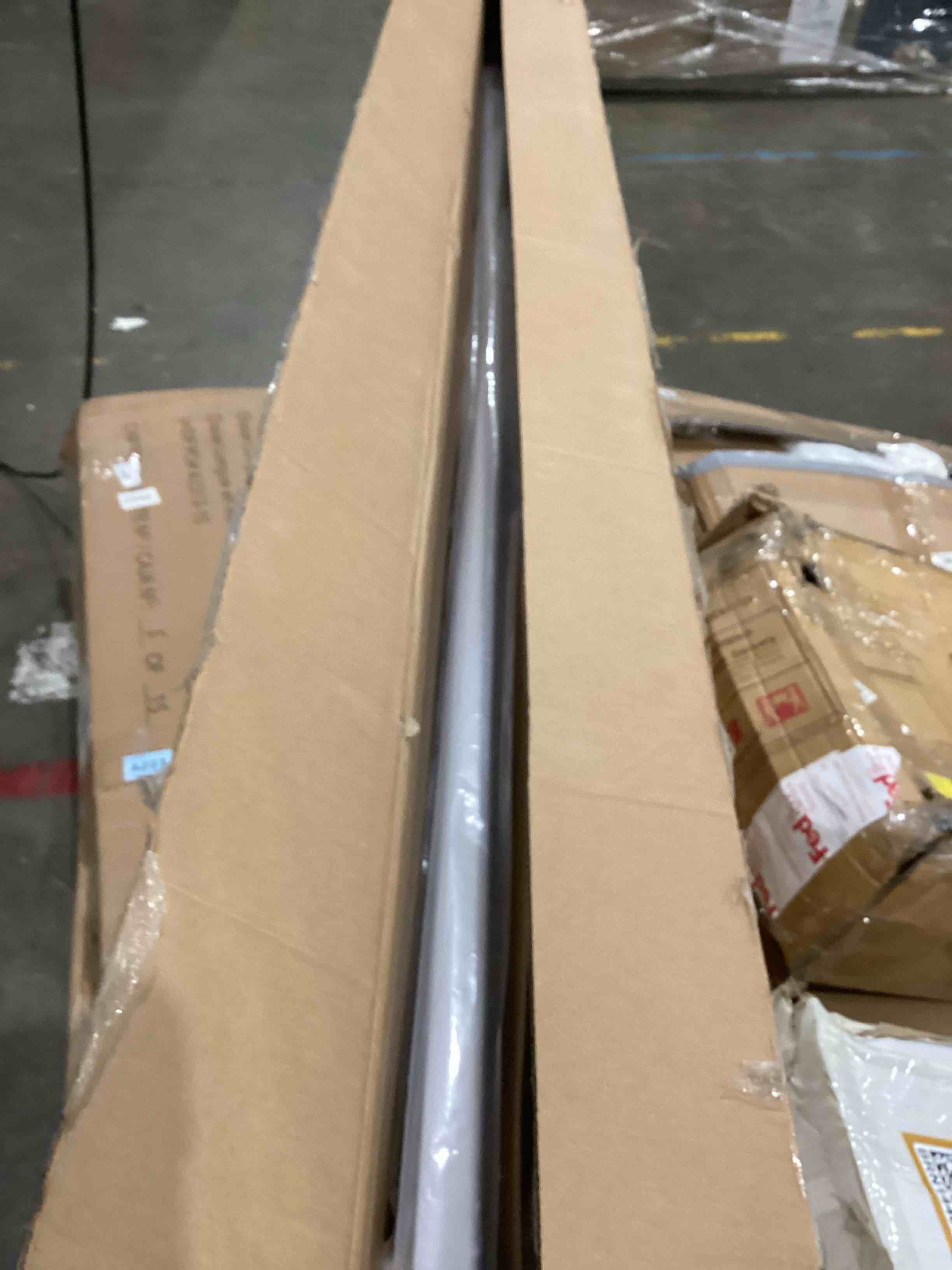 https://s3.amazonaws.com/lotting-images-prod/bidfta/BRN1440307_1755171063840.jpeg