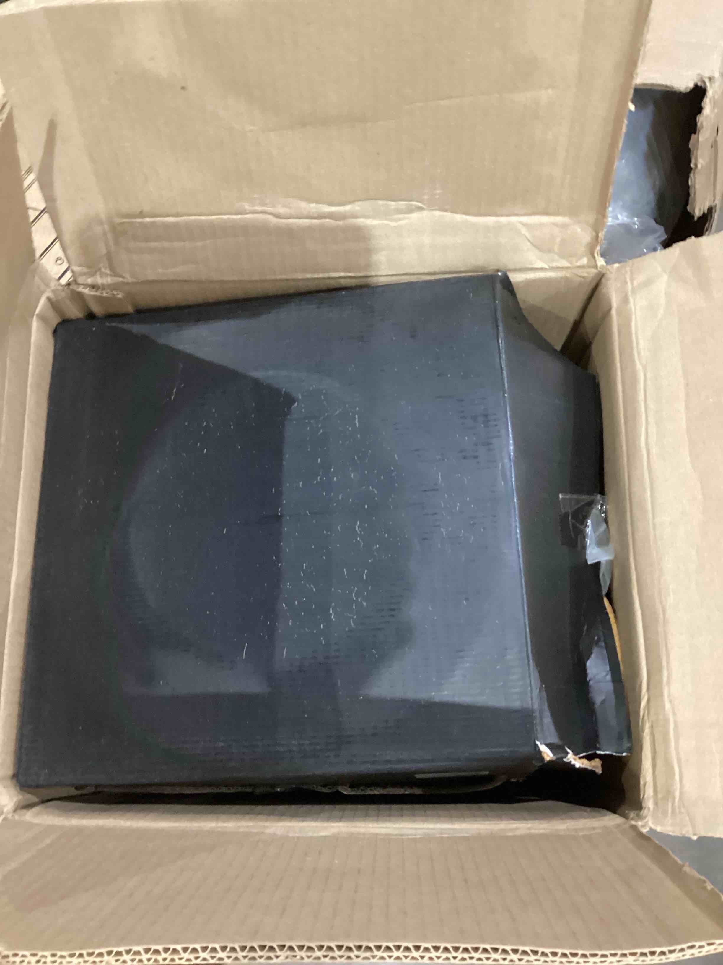https://s3.amazonaws.com/lotting-images-prod/bidfta/BRN1440447_1755269806885.jpeg