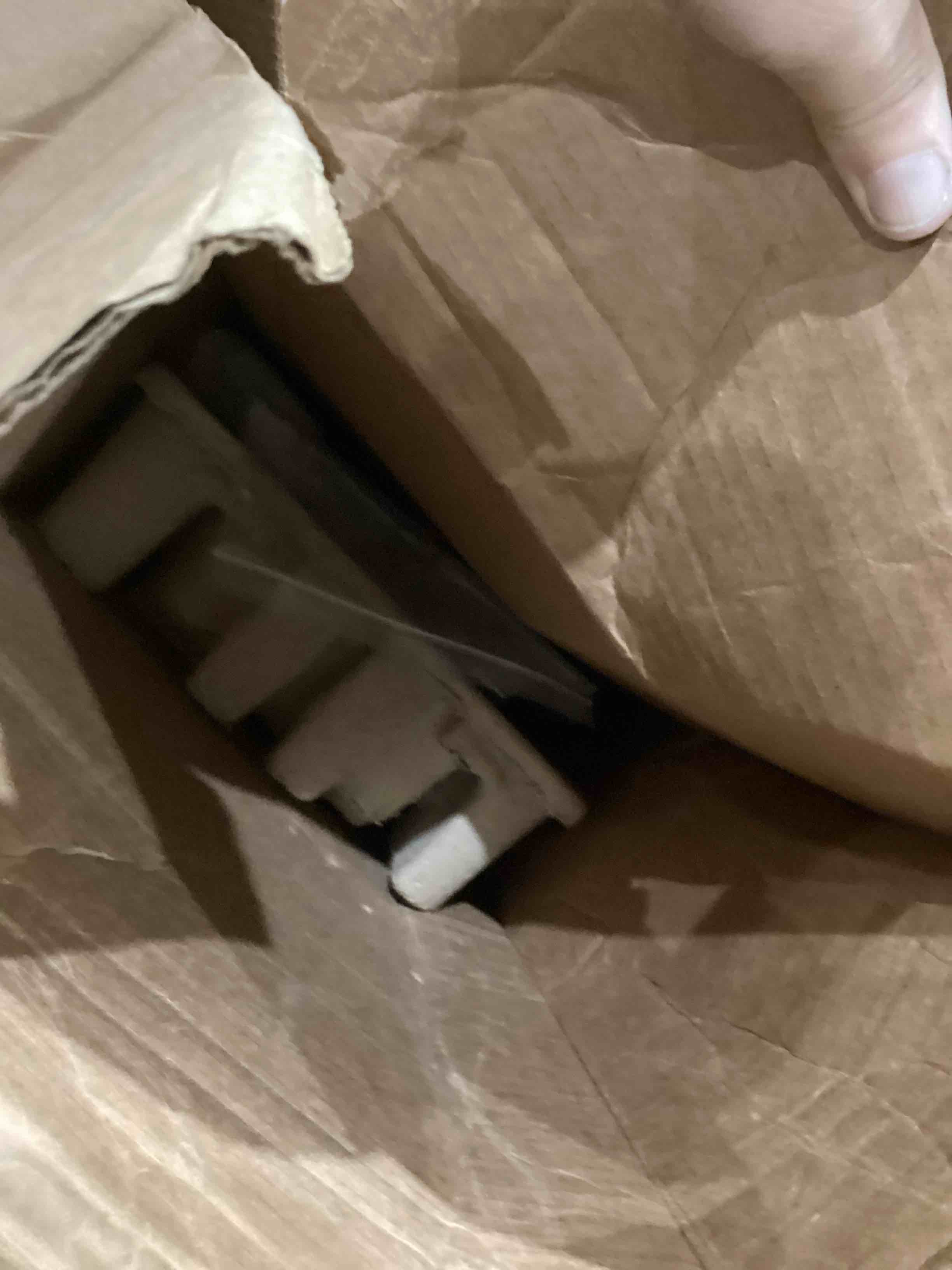 https://s3.amazonaws.com/lotting-images-prod/bidfta/BRN1440453_1755272068911.jpeg