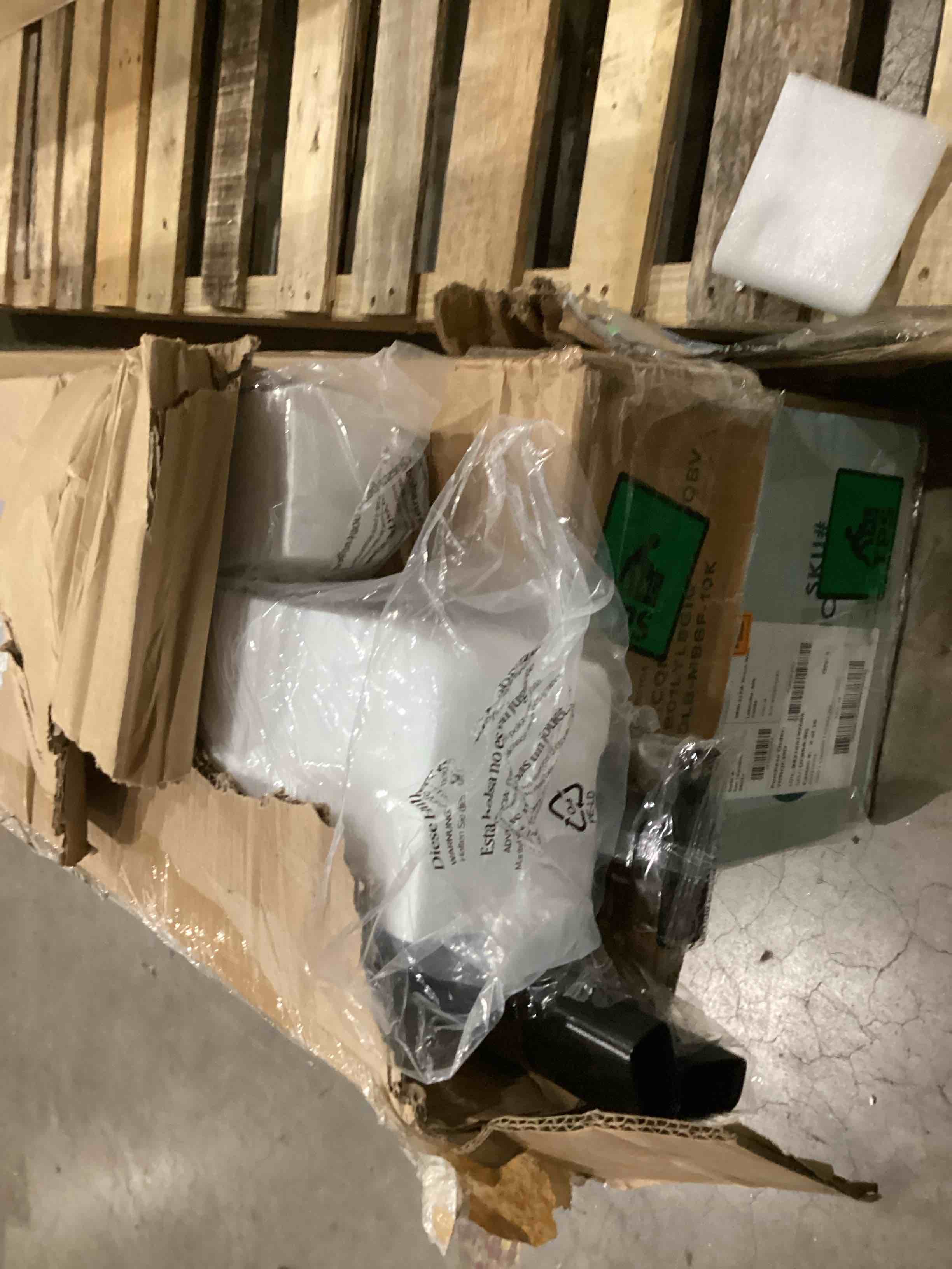 https://s3.amazonaws.com/lotting-images-prod/bidfta/BRN1440504_1755520191034.jpeg
