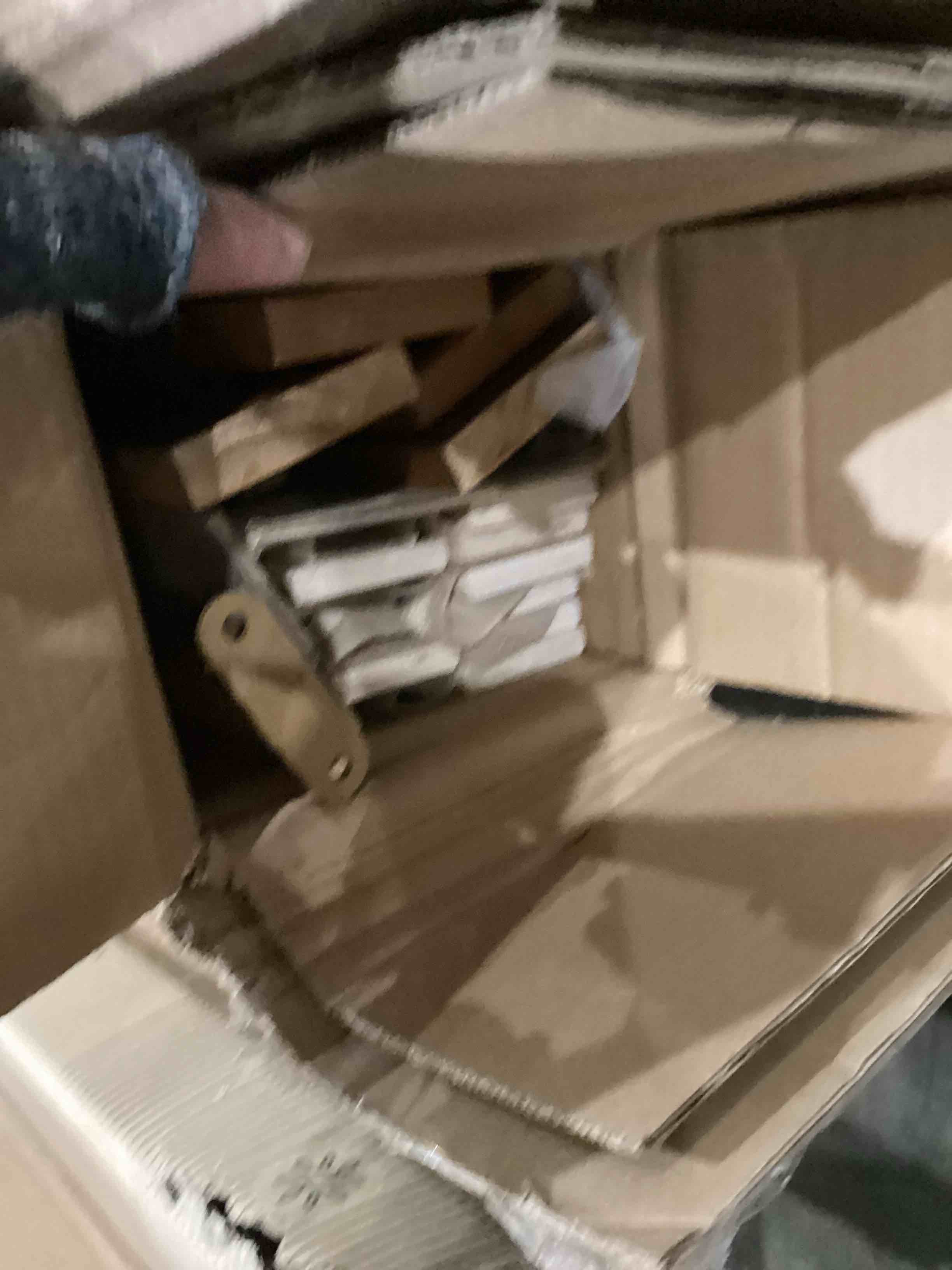https://s3.amazonaws.com/lotting-images-prod/bidfta/BRN1440506_1755520565703.jpeg