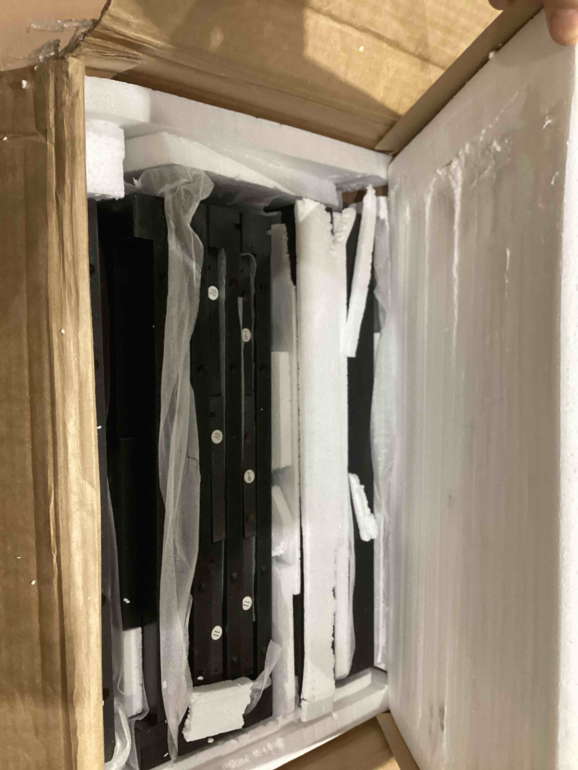 https://s3.amazonaws.com/lotting-images-prod/bidfta/BRN1440562_1755529021550.jpeg