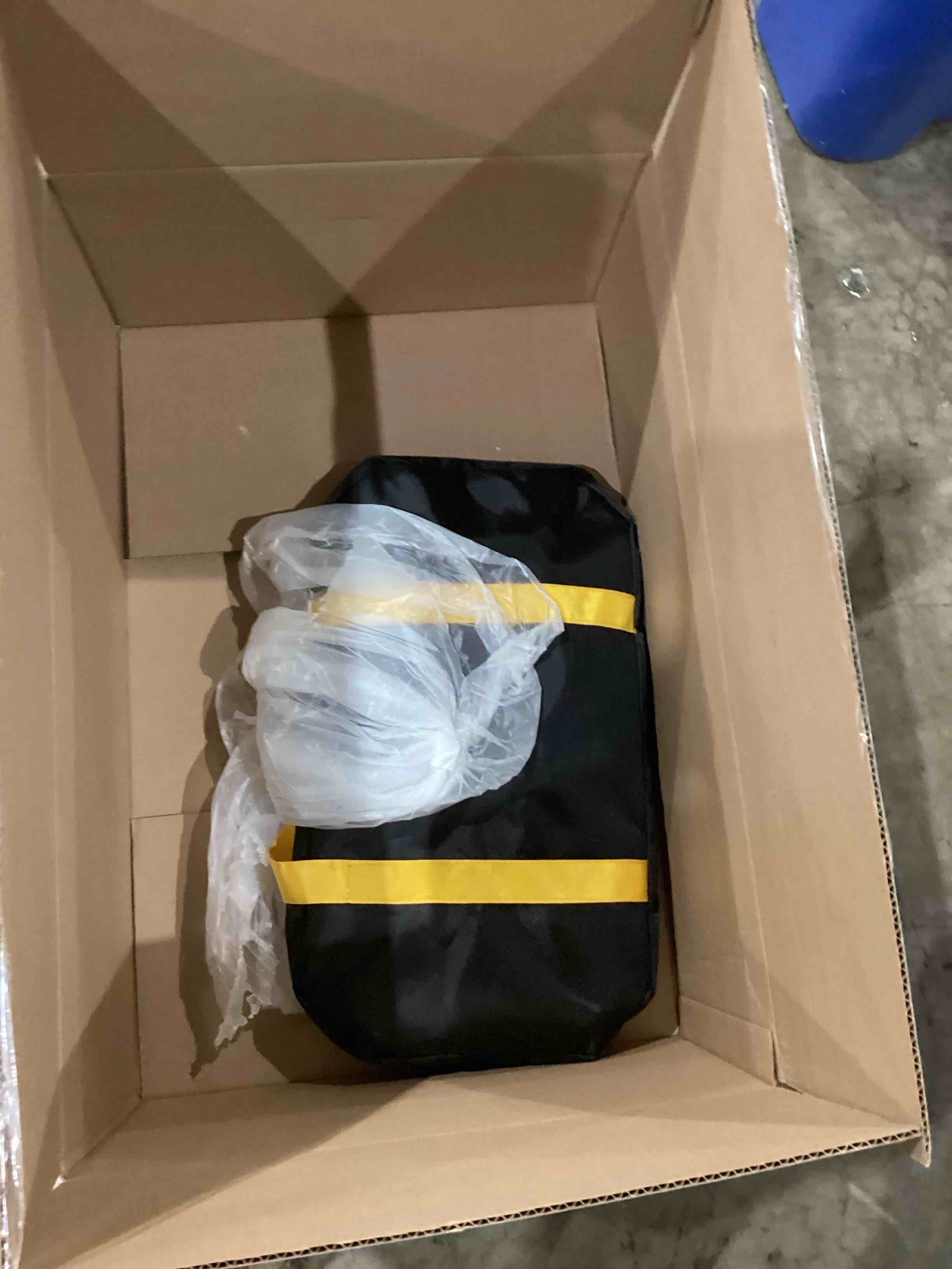 https://s3.amazonaws.com/lotting-images-prod/bidfta/BRN1440587_1755531606469.jpeg
