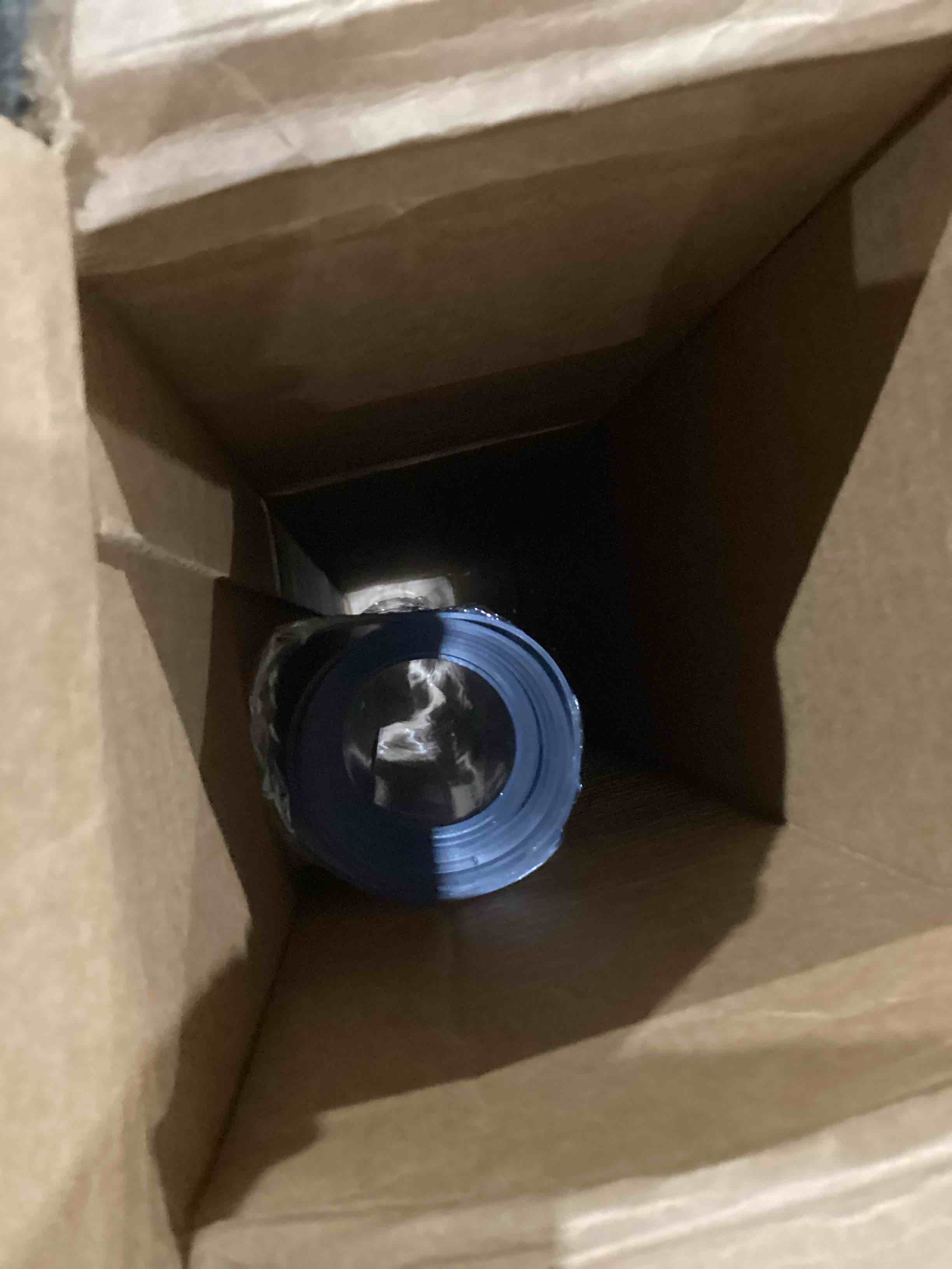 https://s3.amazonaws.com/lotting-images-prod/bidfta/BRN1440627_1755542980138.jpeg
