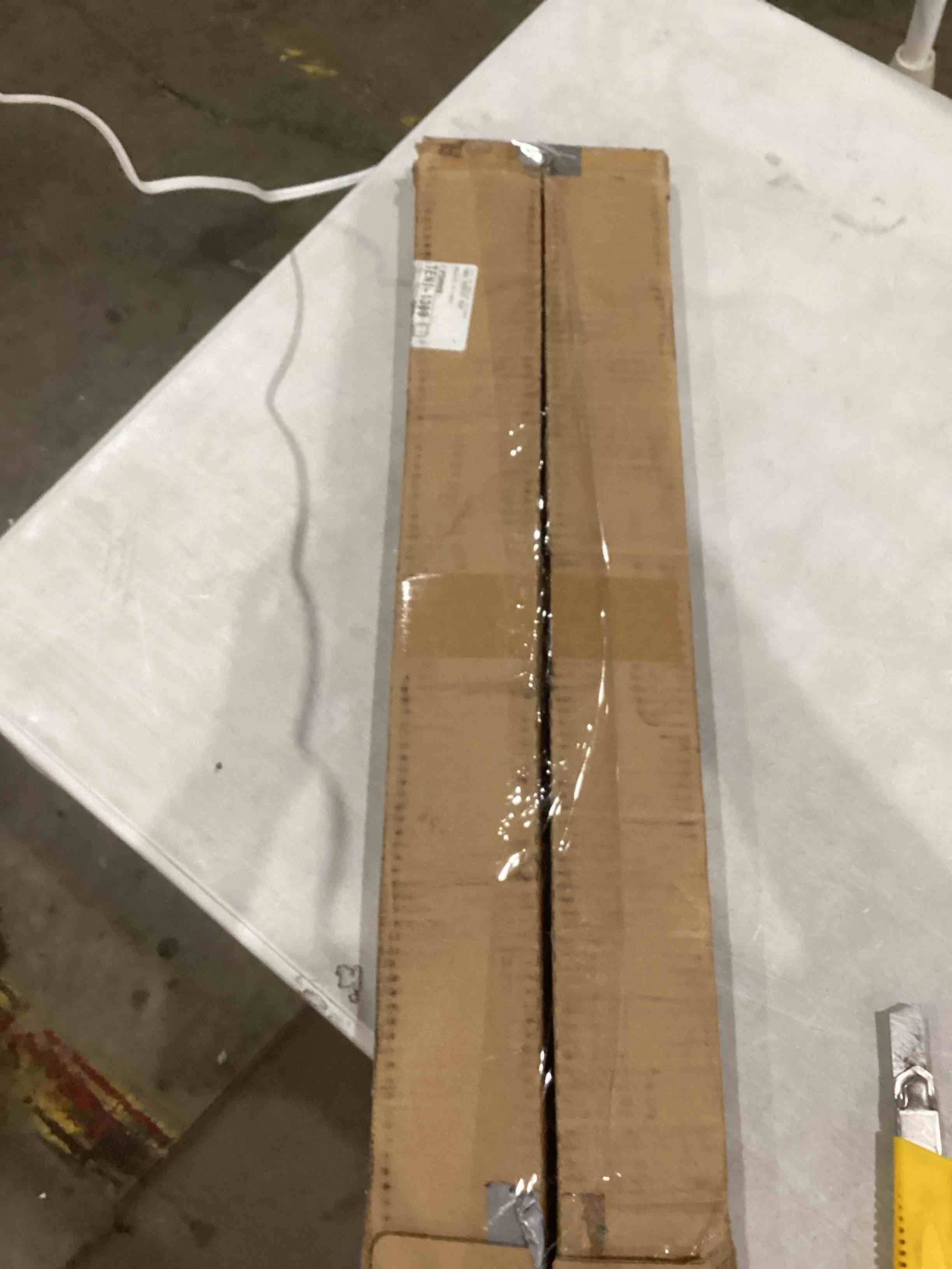 https://s3.amazonaws.com/lotting-images-prod/bidfta/BRN1440629_1755543290343.jpeg