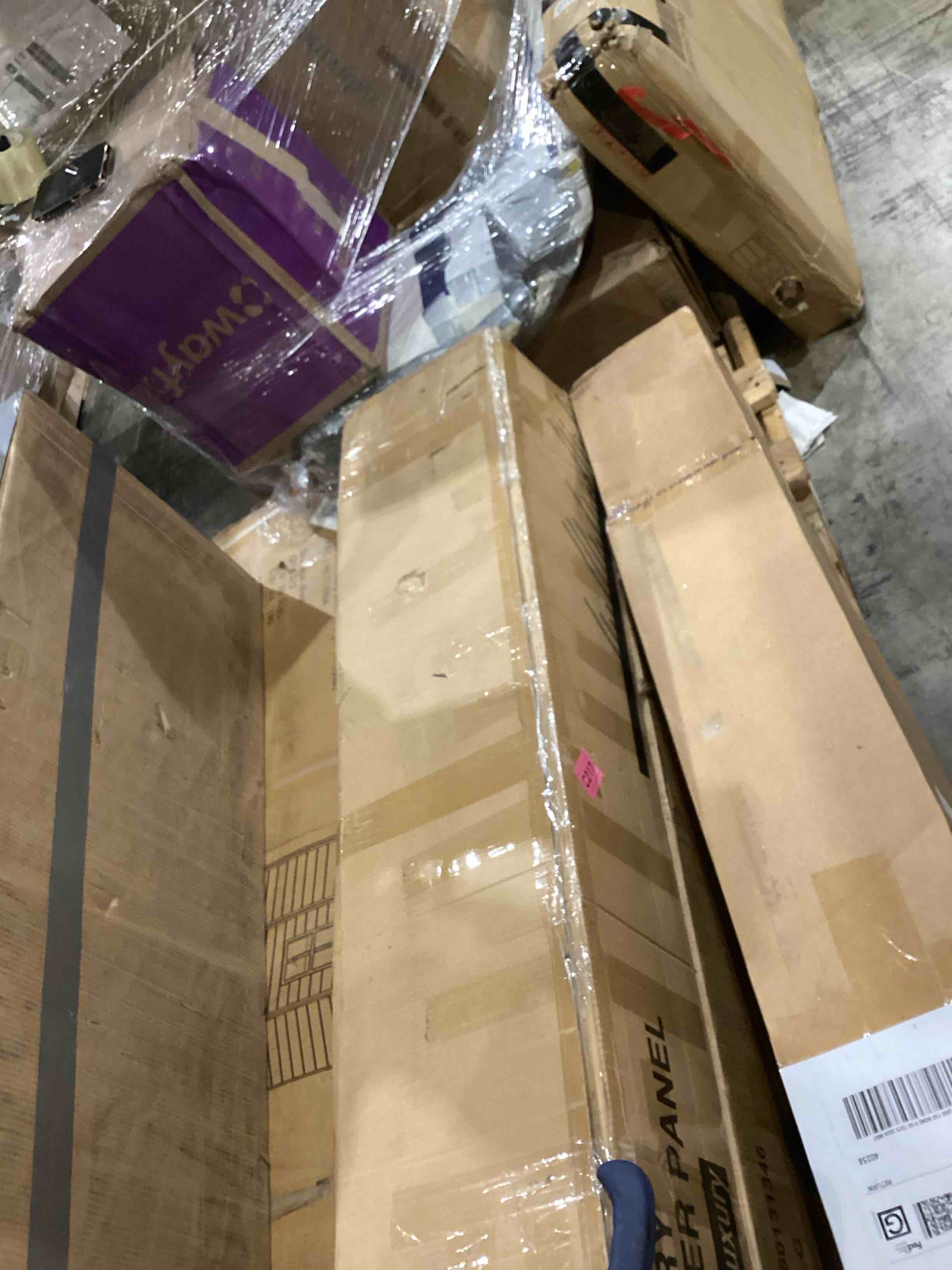 https://s3.amazonaws.com/lotting-images-prod/bidfta/BRN1440676_1755624568262.jpeg