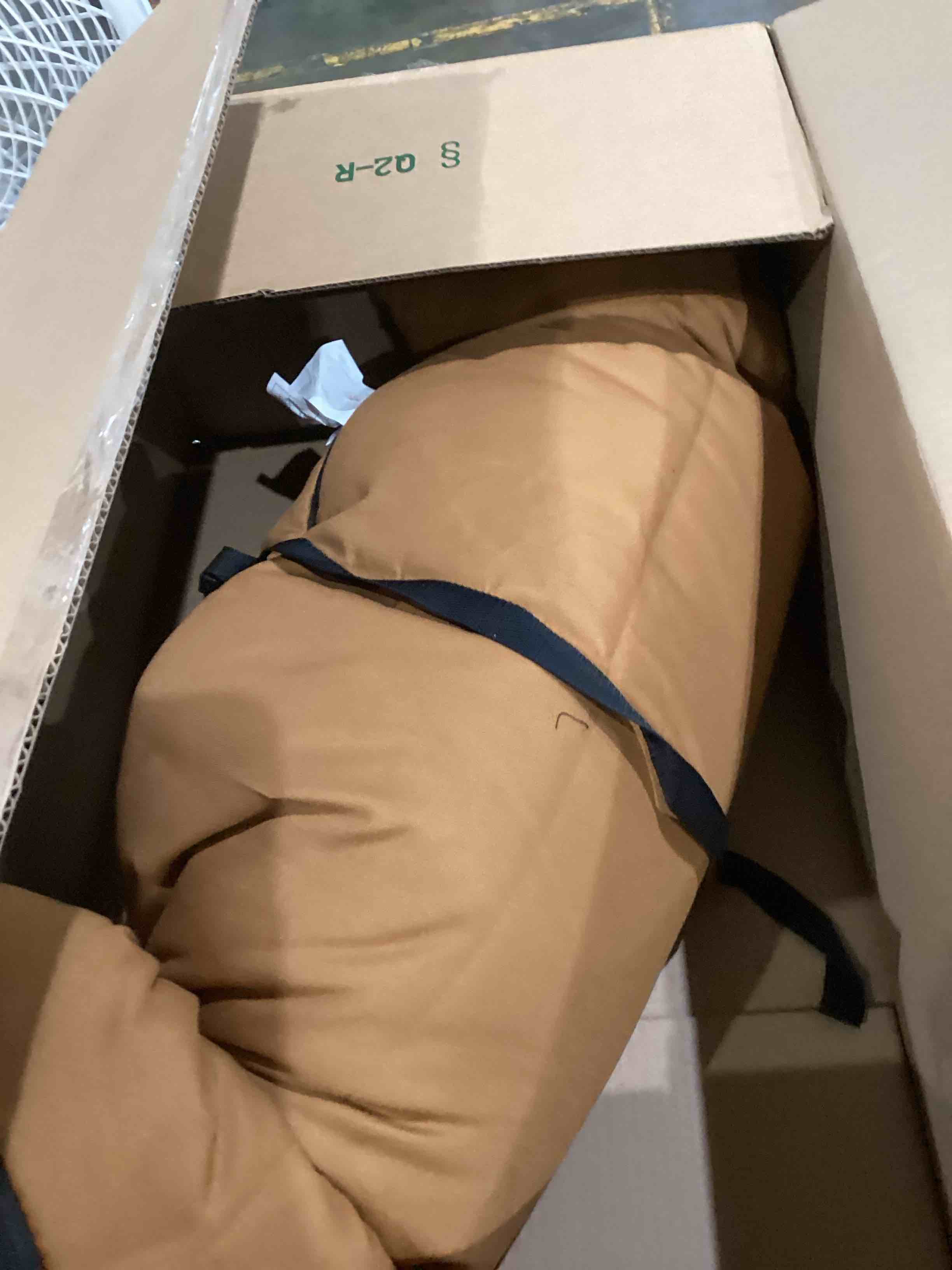 https://s3.amazonaws.com/lotting-images-prod/bidfta/BRN1440805_1755692244407.jpeg
