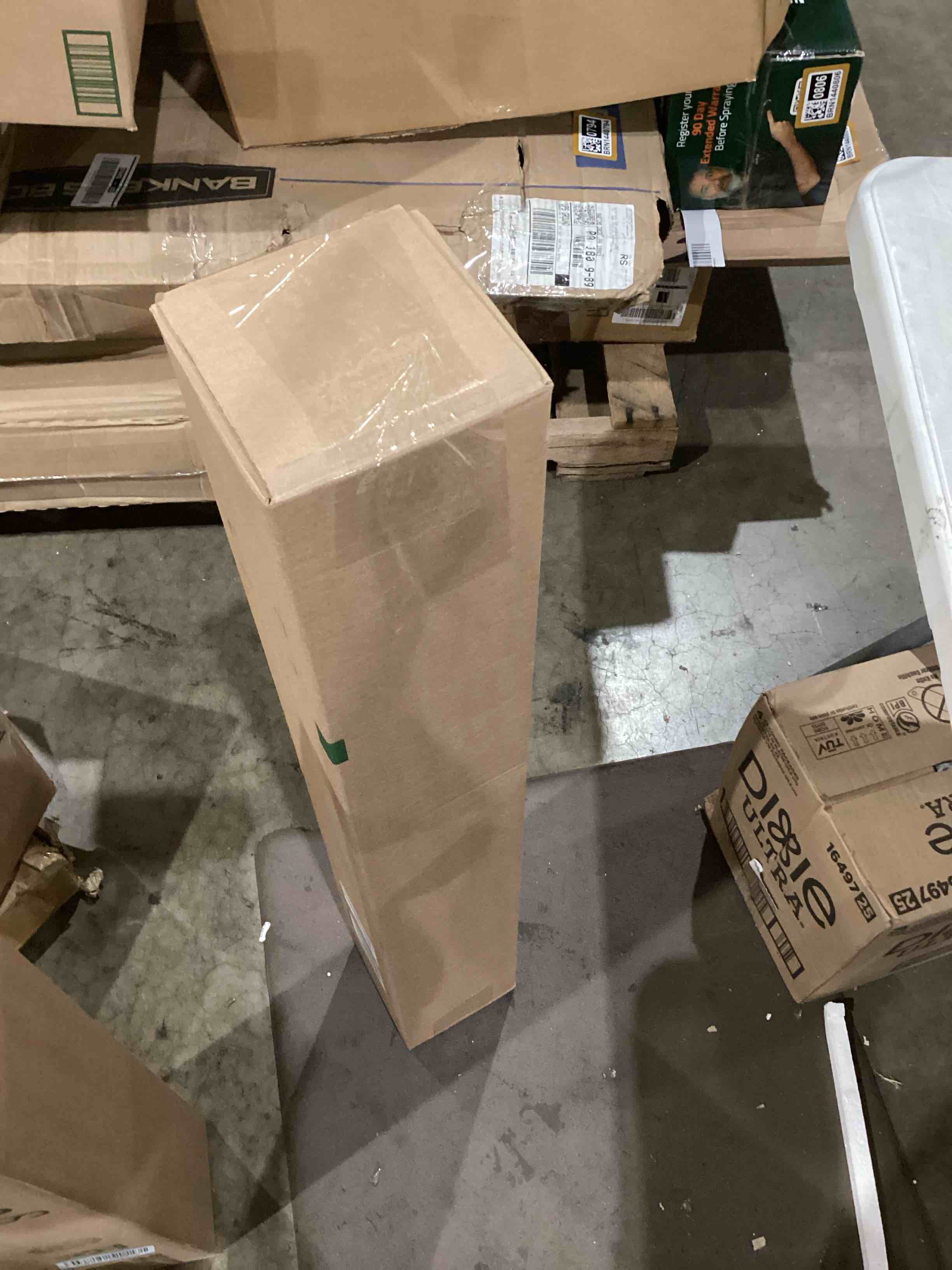 https://s3.amazonaws.com/lotting-images-prod/bidfta/BRN1440821_1755694547287.jpeg