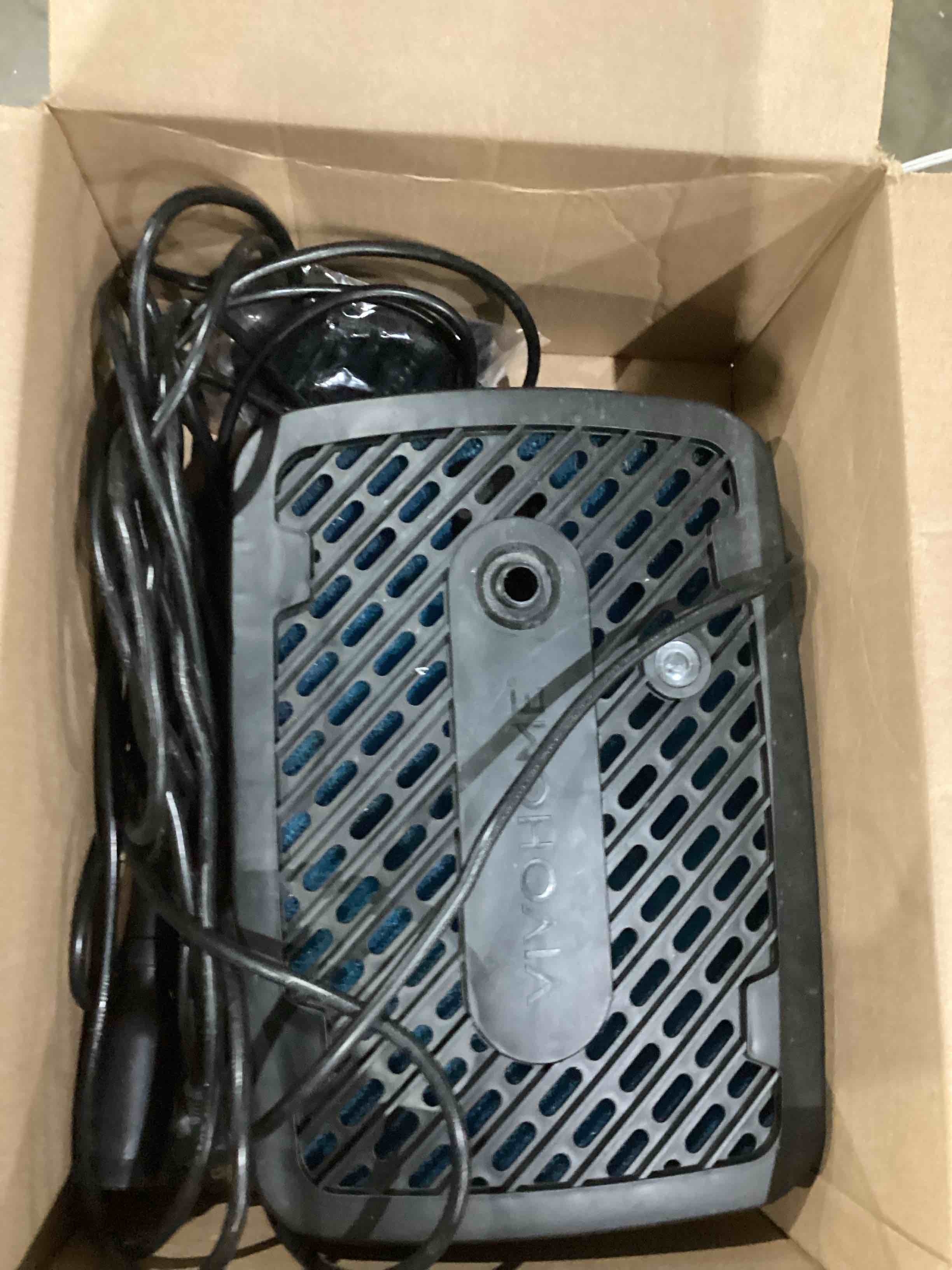 https://s3.amazonaws.com/lotting-images-prod/bidfta/BRN1440897_1755780952071.jpeg