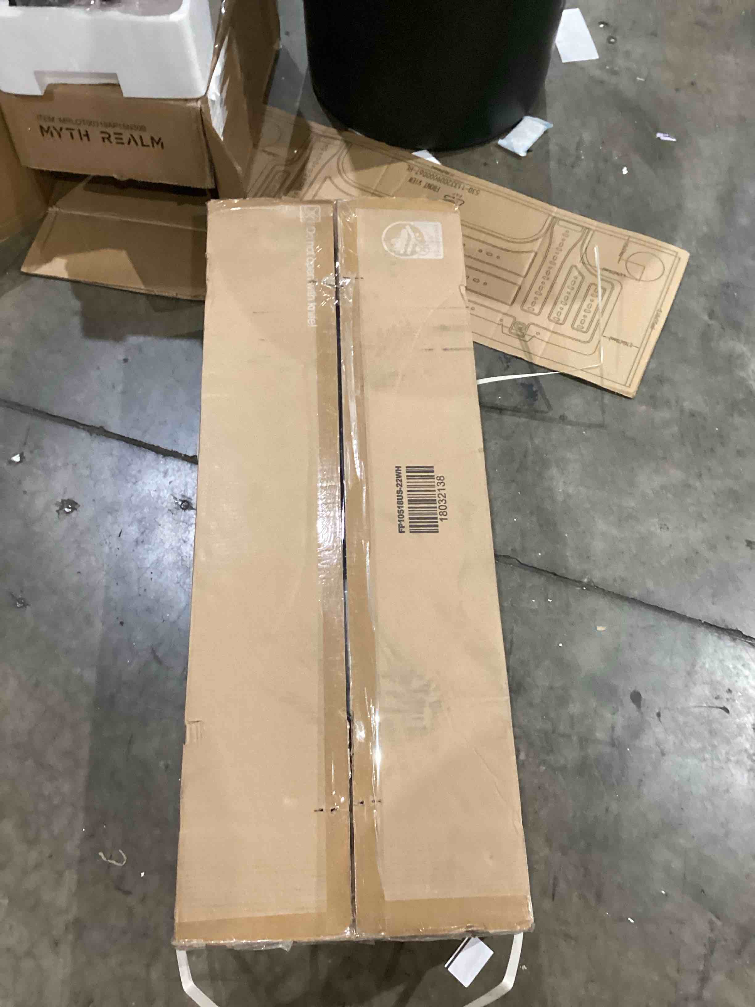 https://s3.amazonaws.com/lotting-images-prod/bidfta/BRN1440996_1756129048897.jpeg