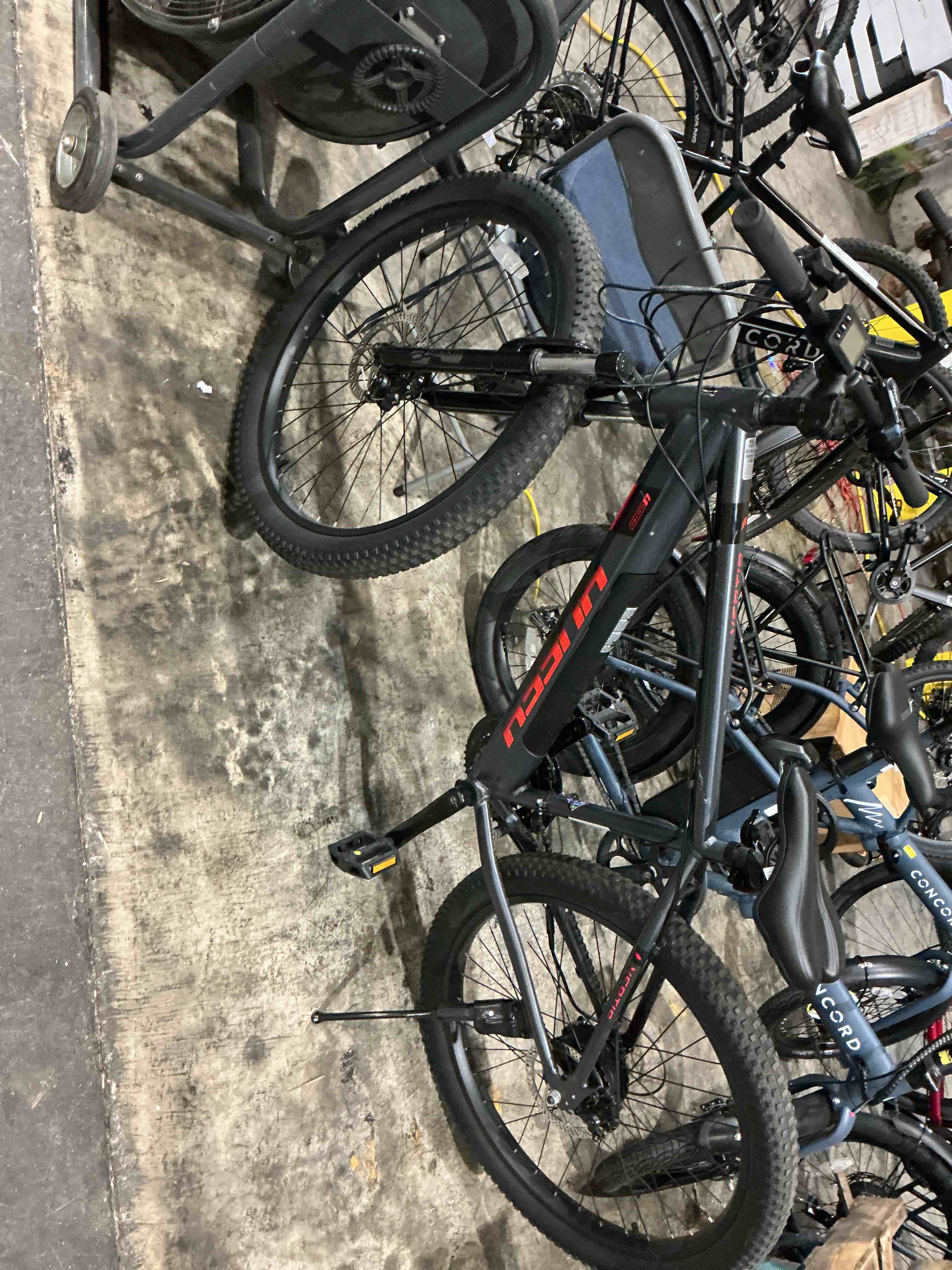Condition photo showing As Is for huffy 27.5" vertis 36v electric mountain bike, fits riders 60"+, gray, adult, unisex