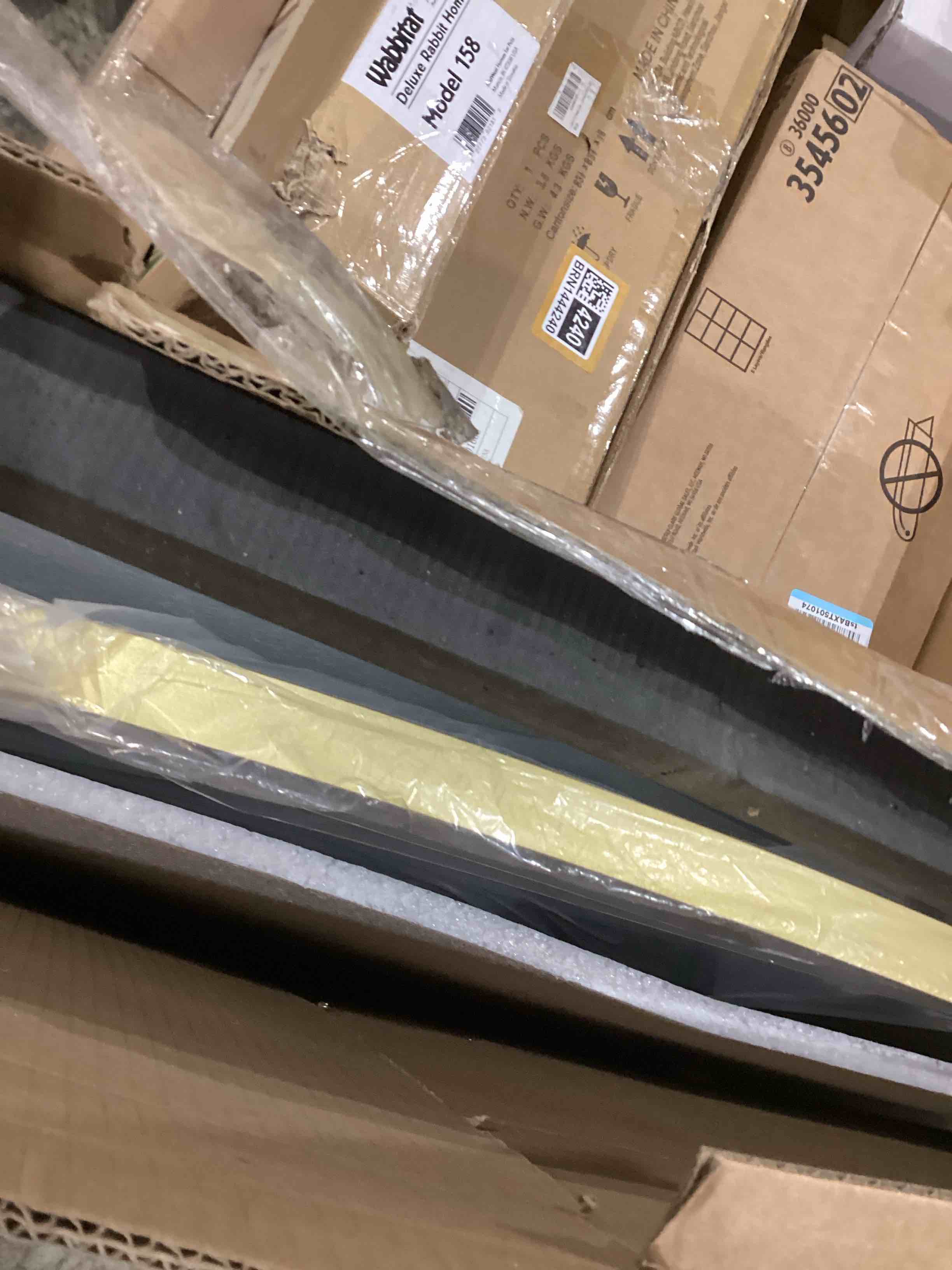 https://s3.amazonaws.com/lotting-images-prod/bidfta/BRN1444236_1743507094318.jpeg