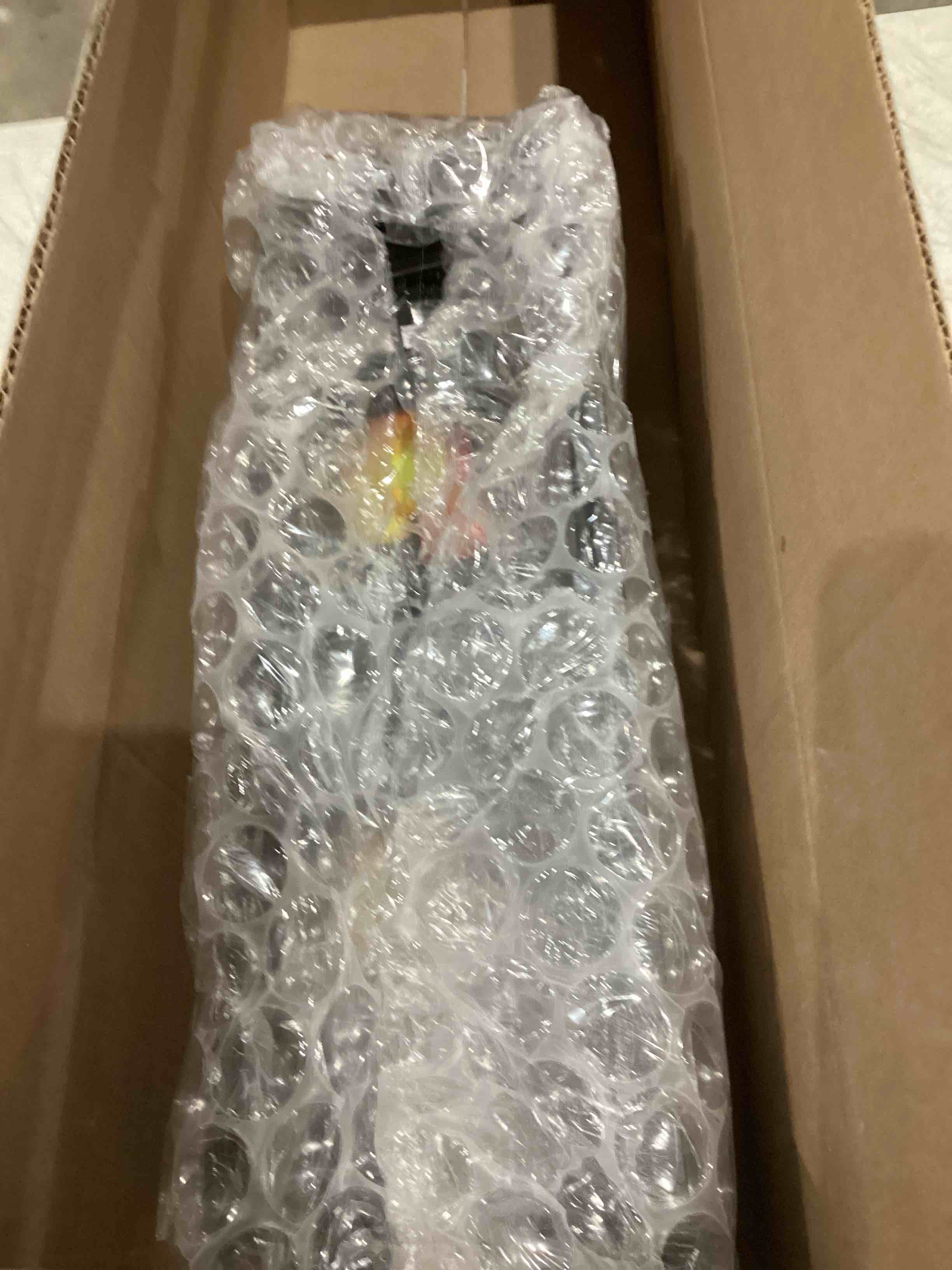 https://s3.amazonaws.com/lotting-images-prod/bidfta/BRN1444436_1743527876661.jpeg