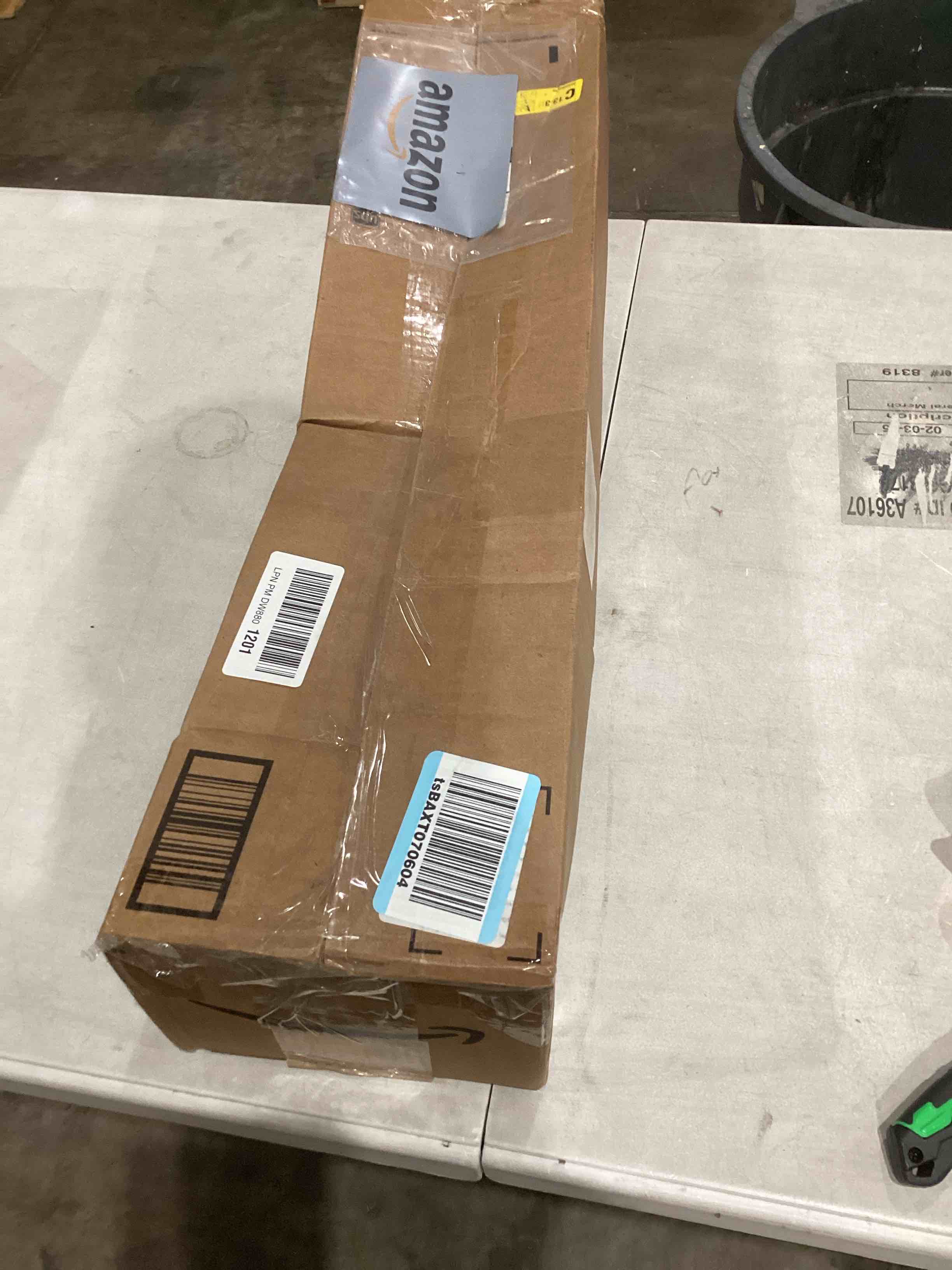 https://s3.amazonaws.com/lotting-images-prod/bidfta/BRN1446210_1745246302711.jpeg