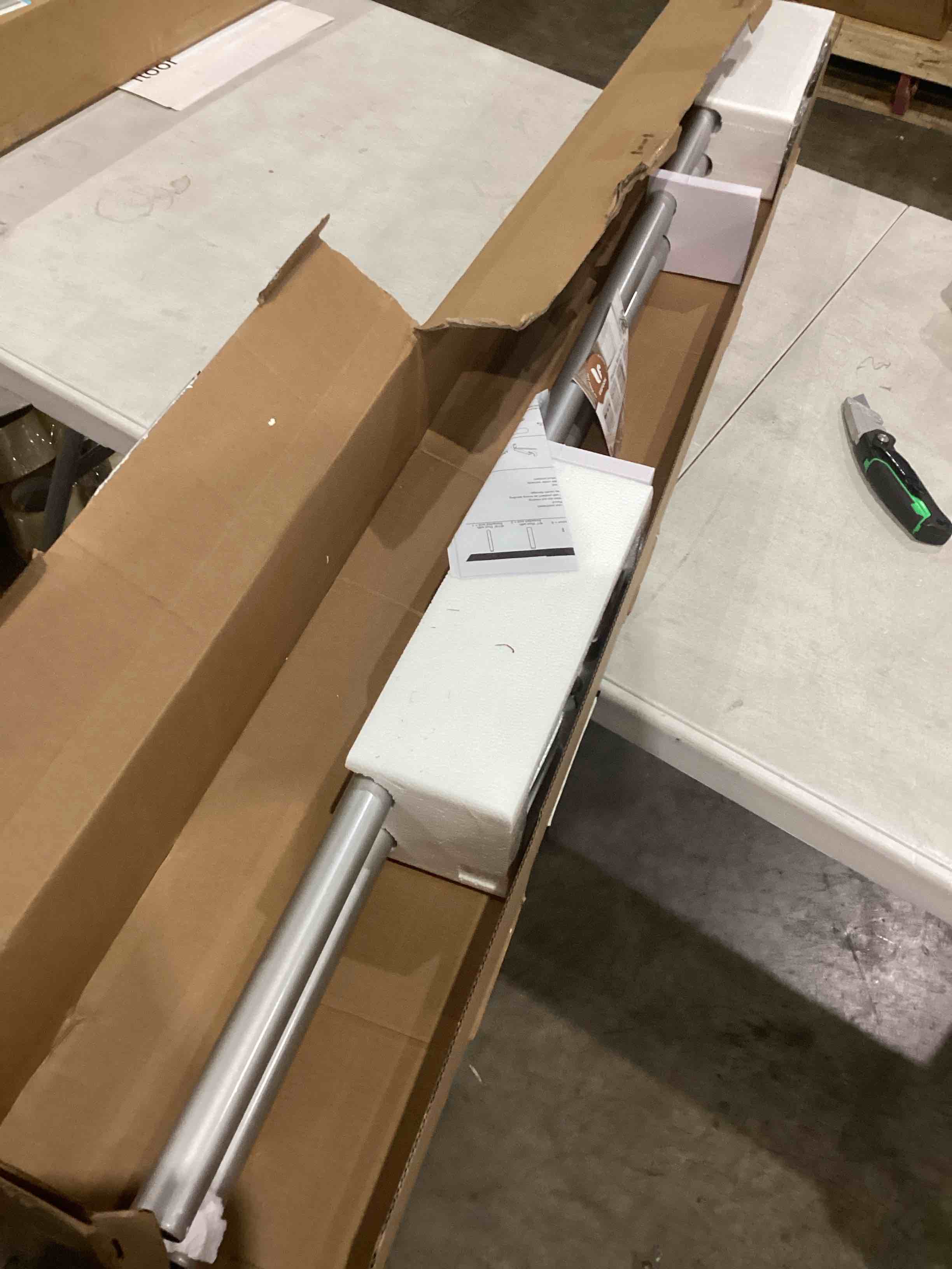 https://s3.amazonaws.com/lotting-images-prod/bidfta/BRN1446212_1745245821152.jpeg