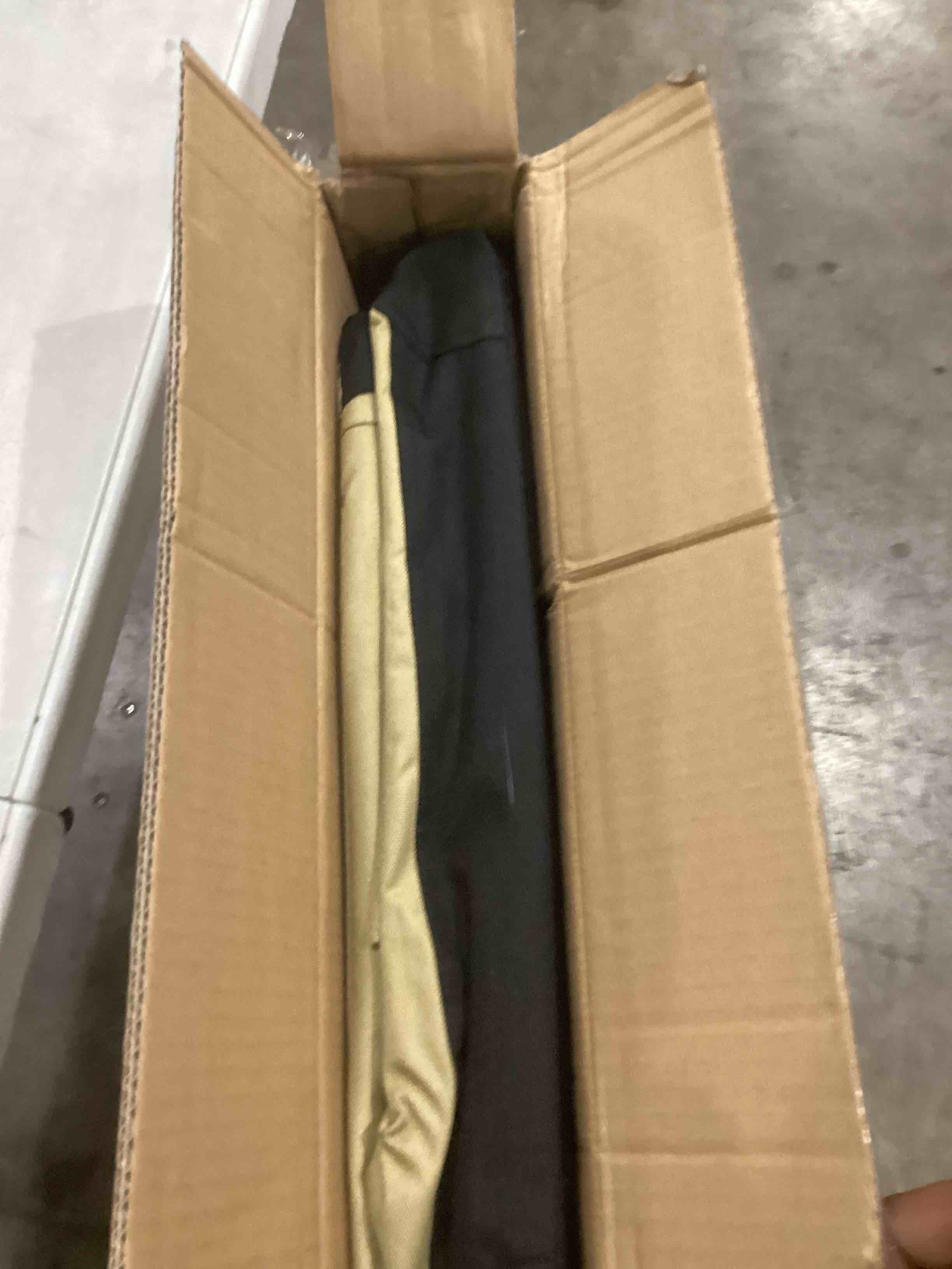https://s3.amazonaws.com/lotting-images-prod/bidfta/BRN1446564_1745515690816.jpeg